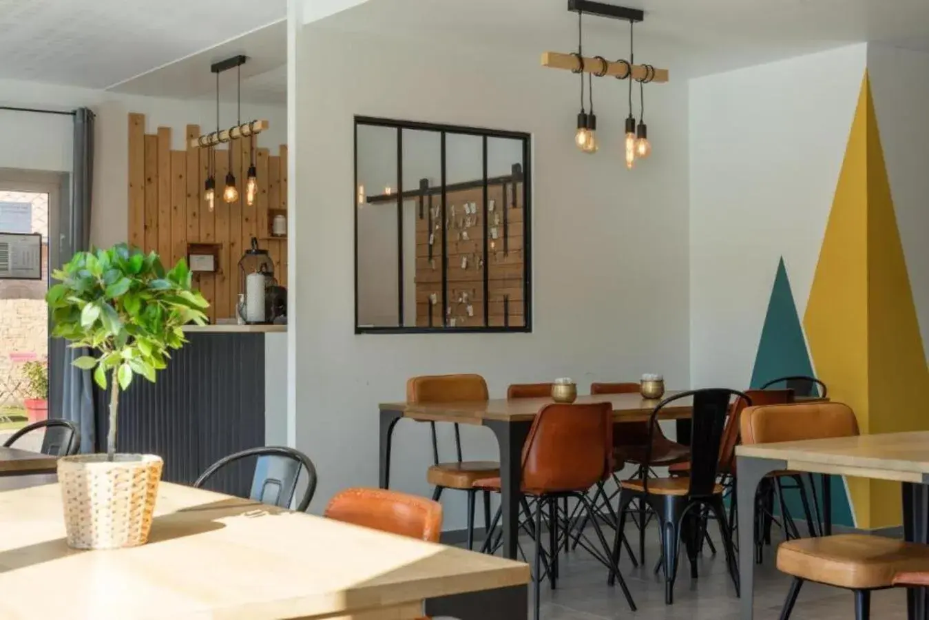 Lobby or reception in Garden & City Lyon - Lissieu Lobby or reception in Garden & City Lyon - Lissieu