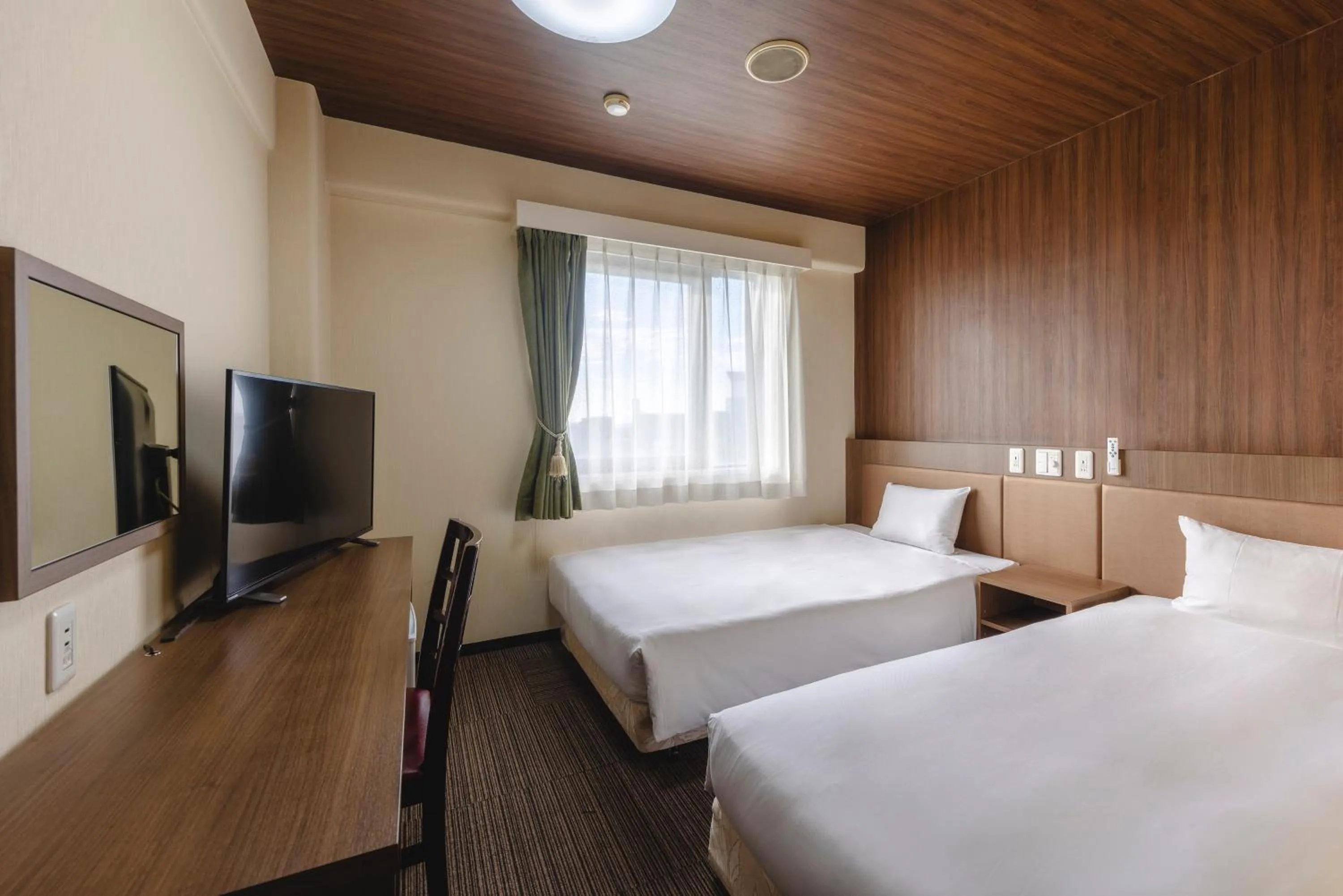 Photo of the whole room, Bed in Hotel Wing International Sagamihara