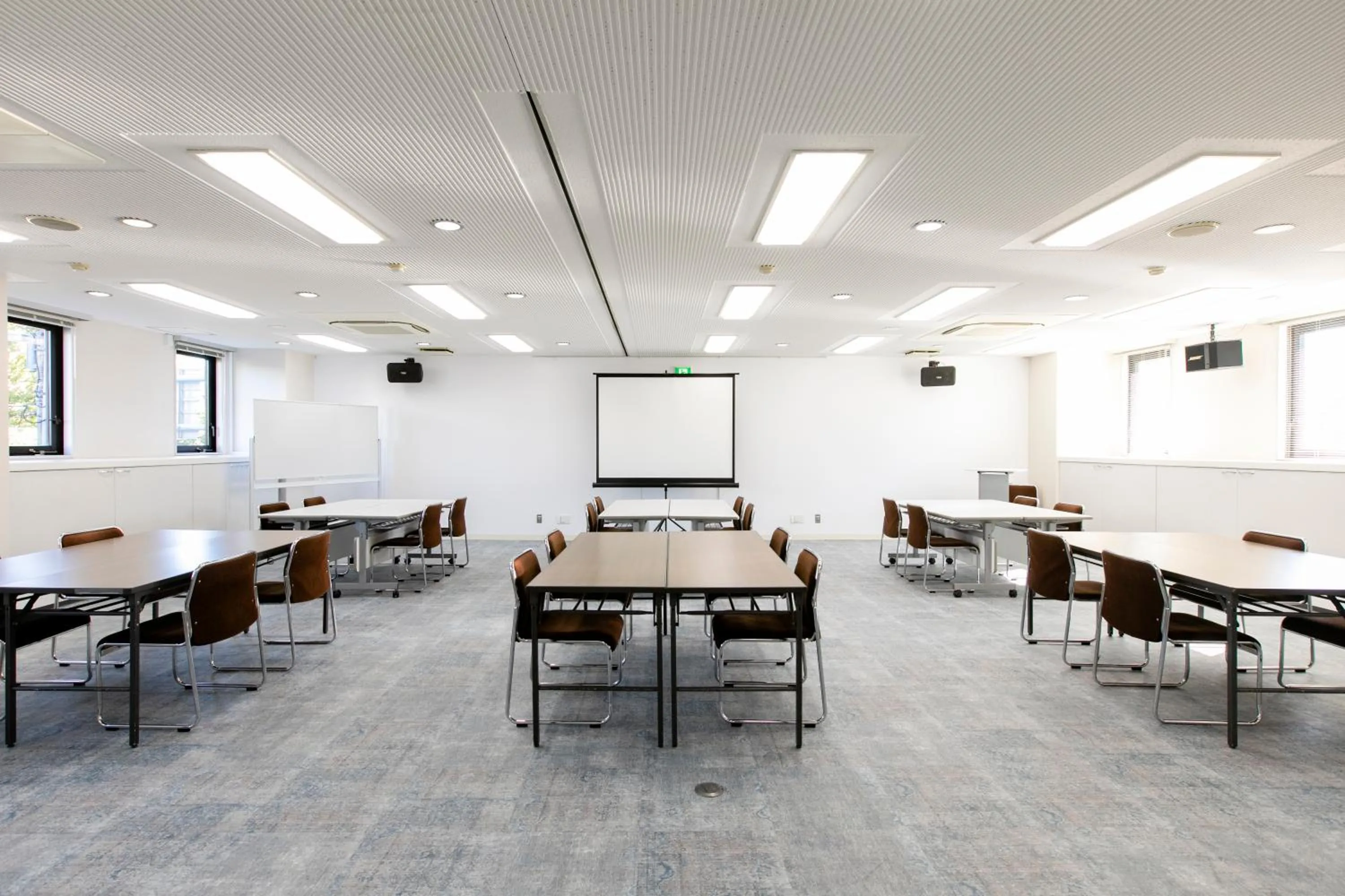 Meeting/conference room in Hotel Wing International Sagamihara