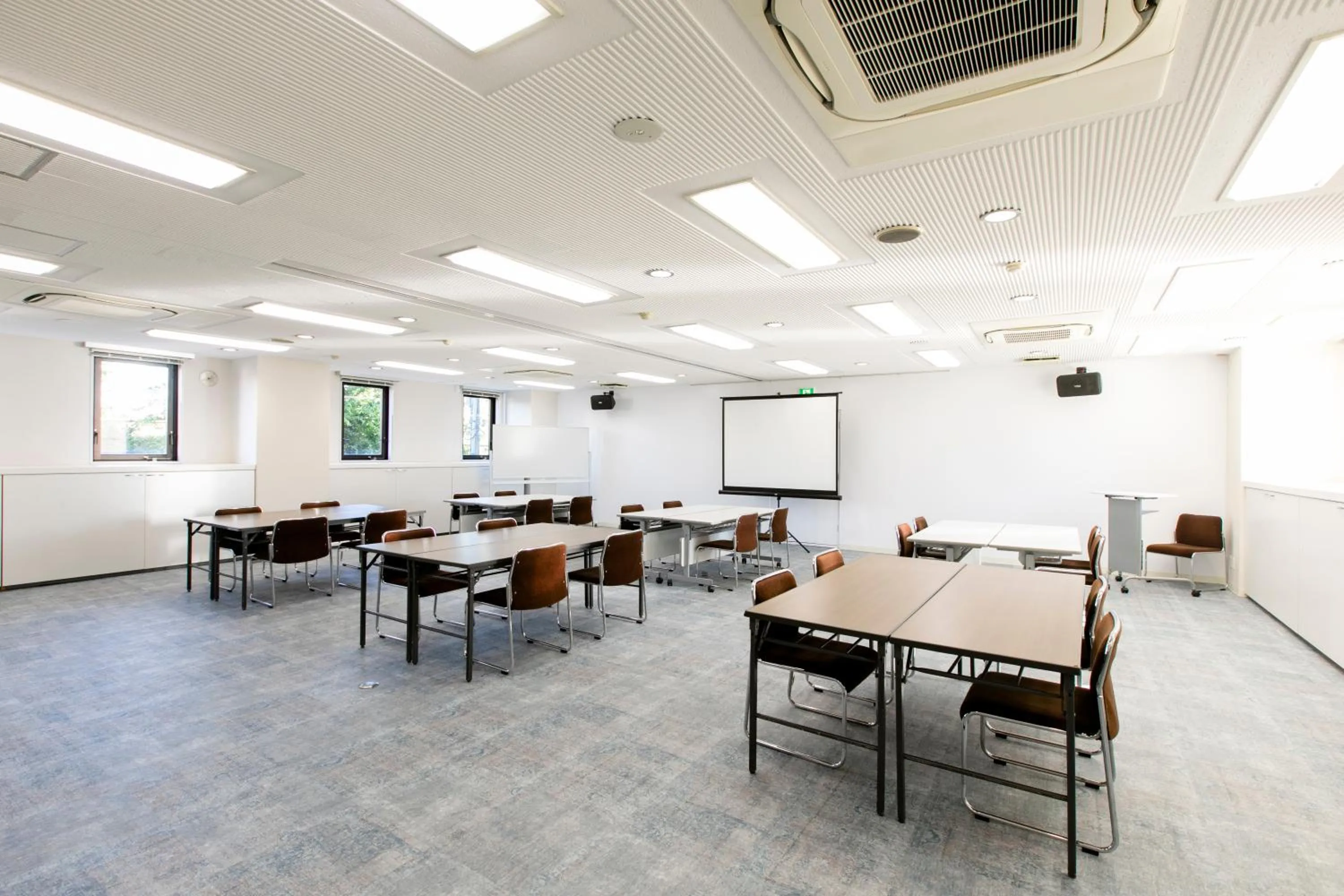 Meeting/conference room in Hotel Wing International Sagamihara