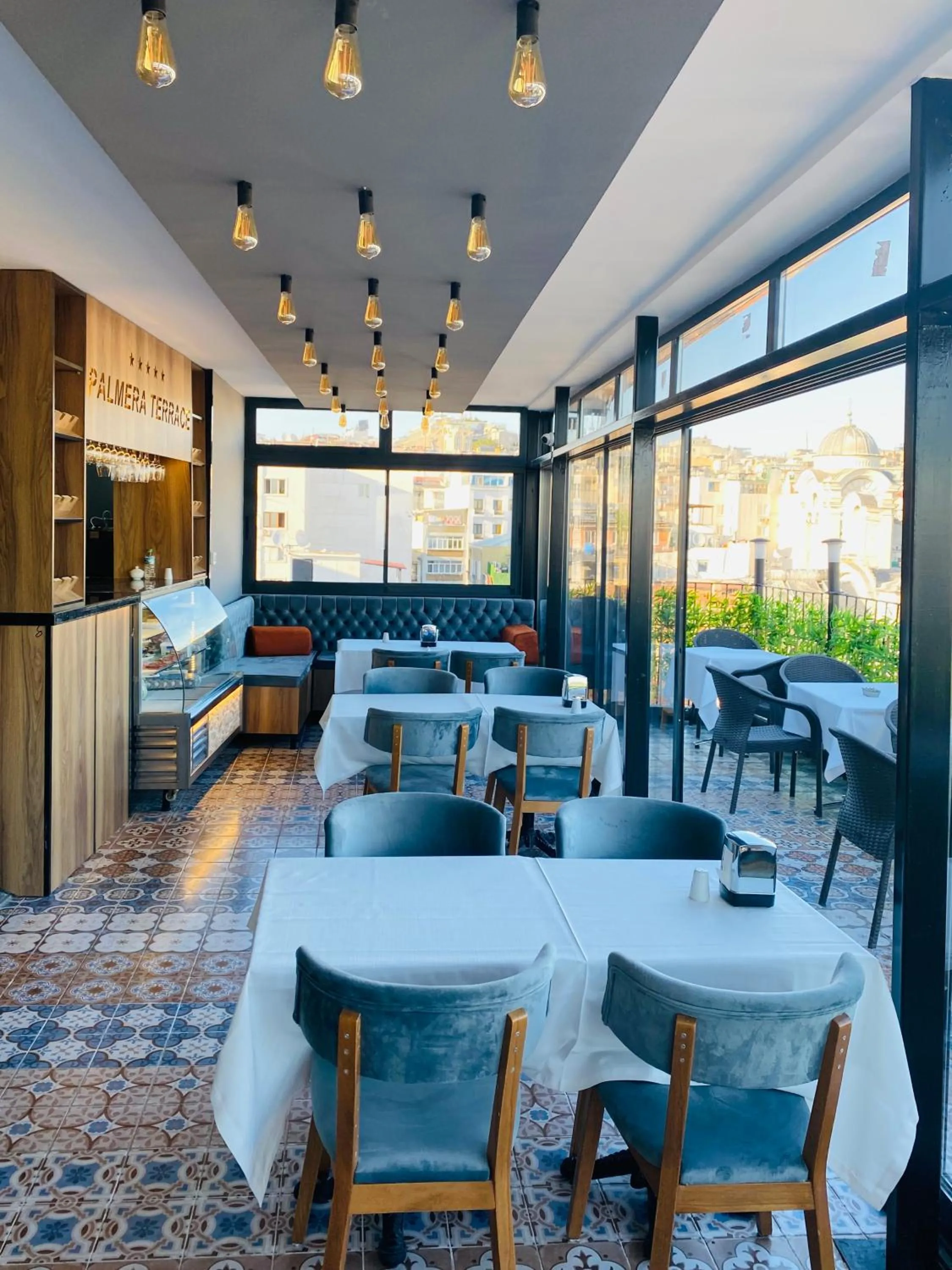 Restaurant/places to eat in PALMERA OLD CITY