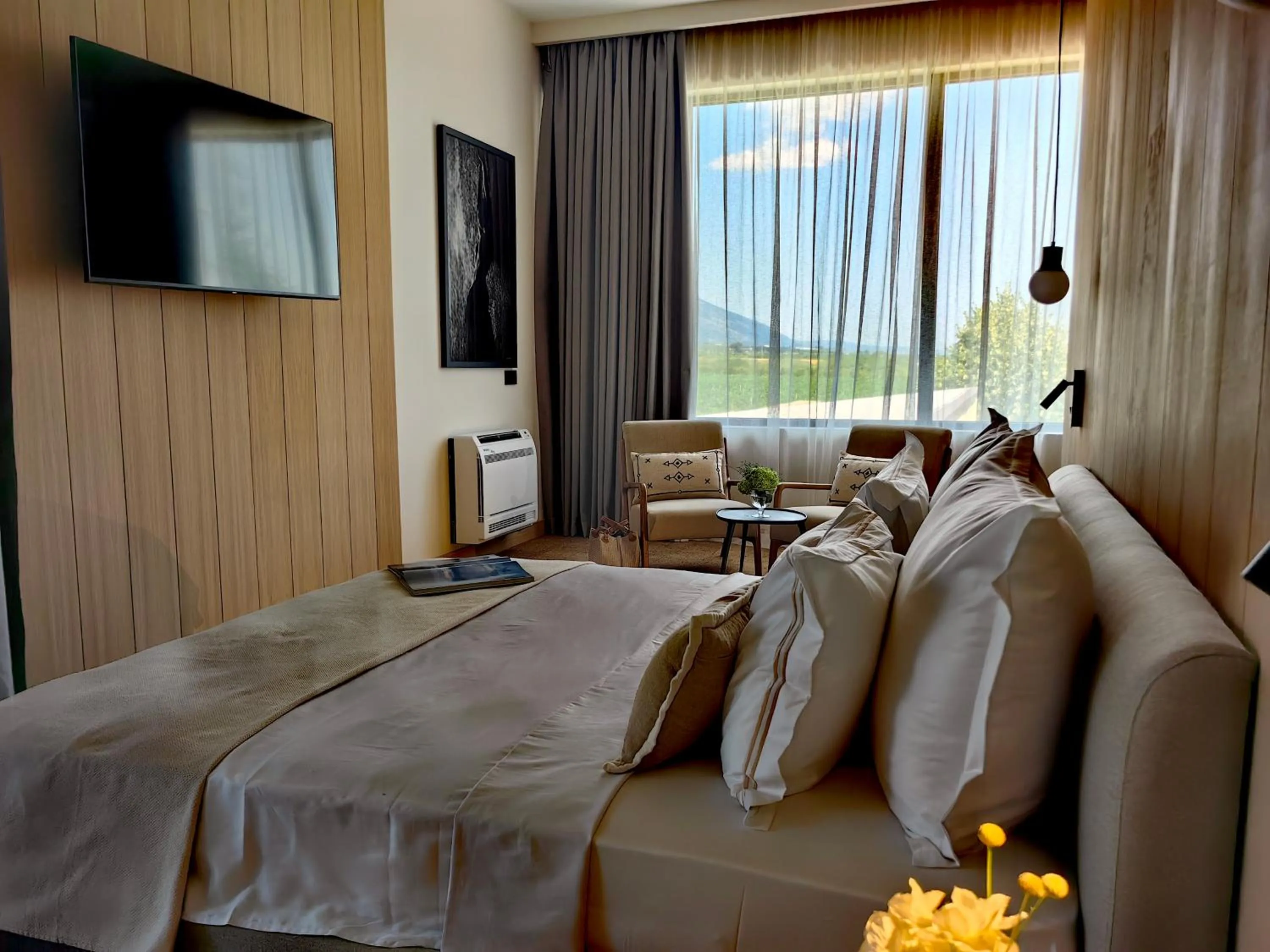 Bed in Chateau Copsa Complex