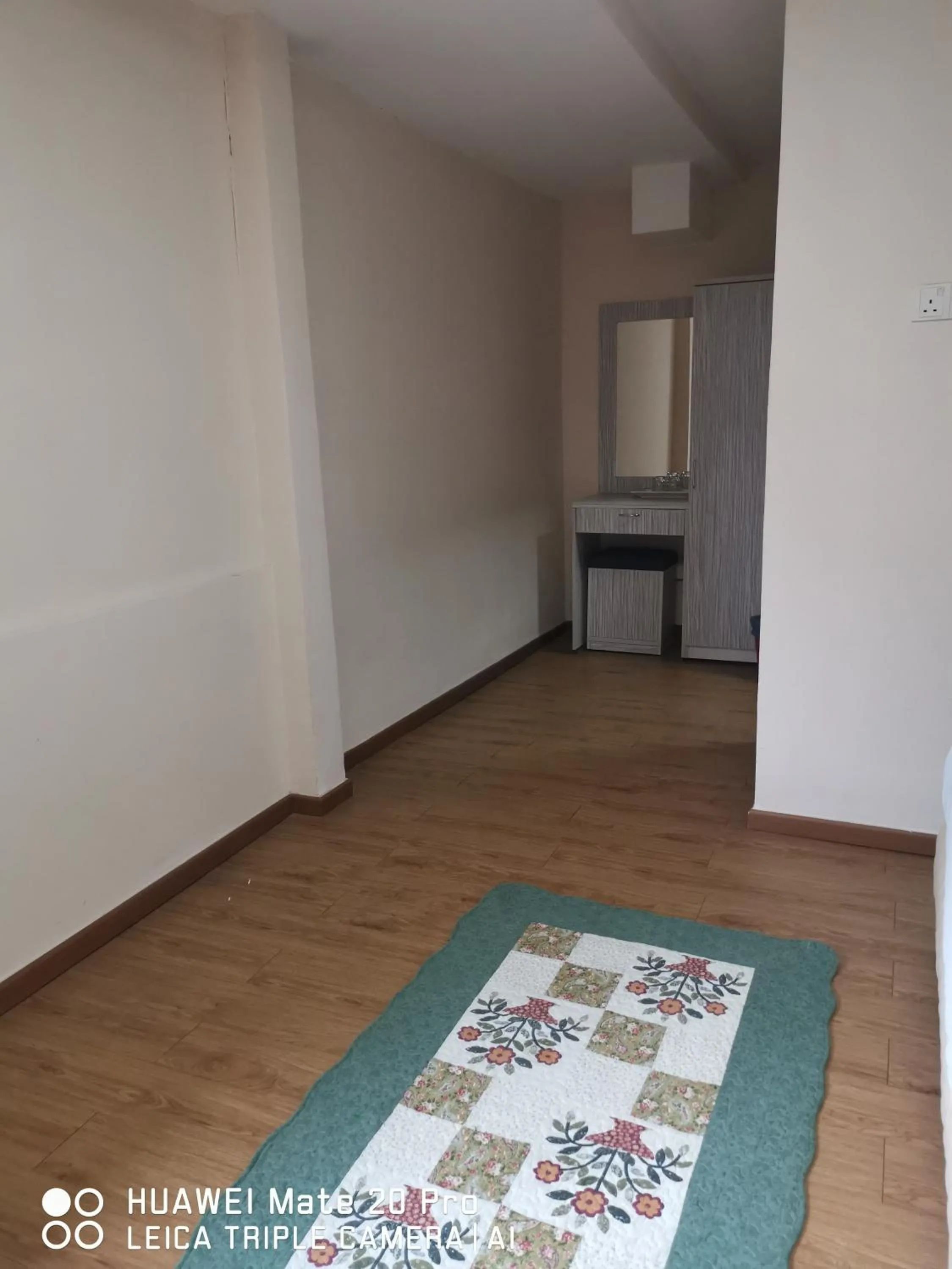 Living room, Bed in Yeob Bay hotel Ampang