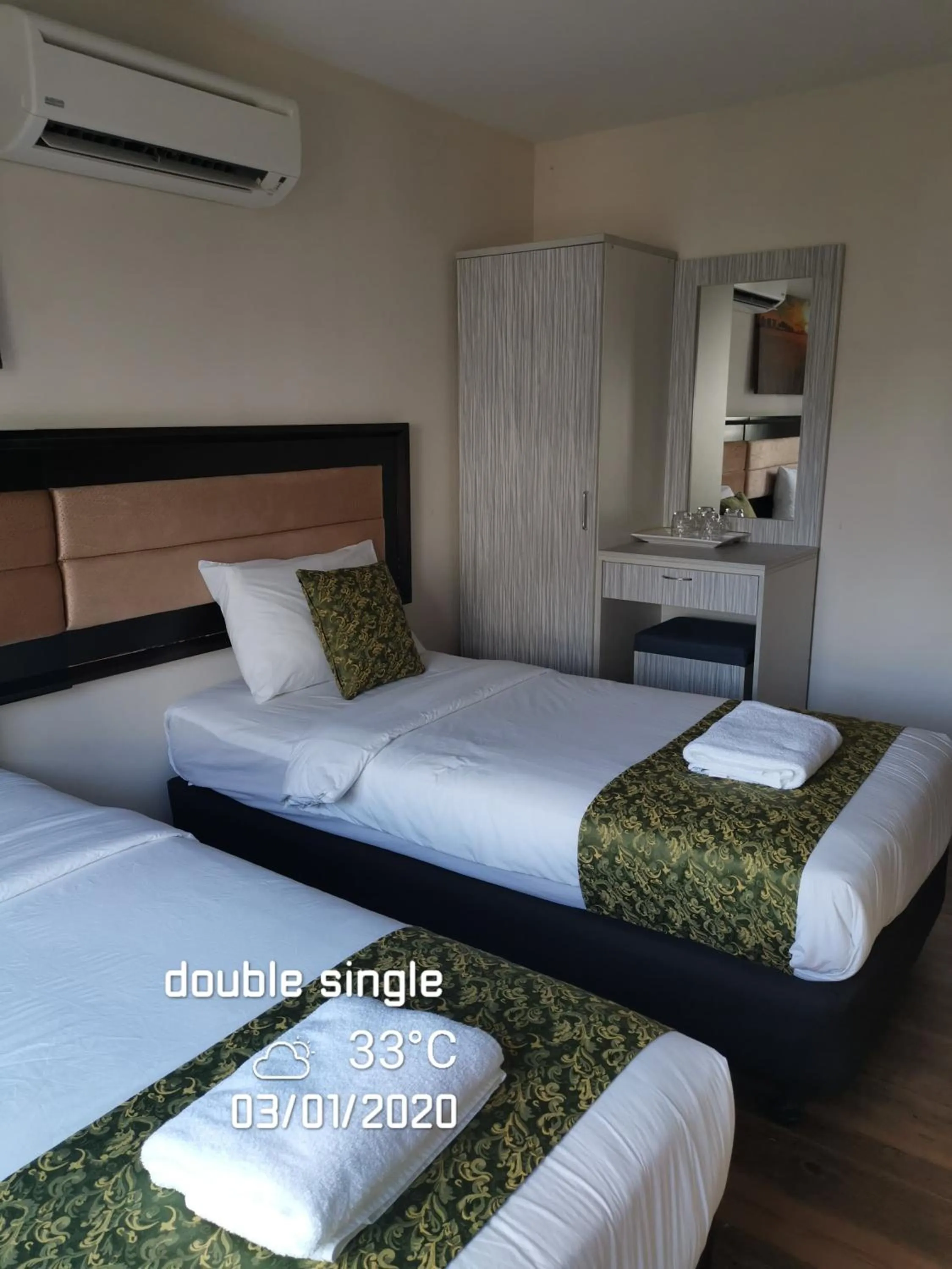 Bed in Yeob Bay hotel Ampang