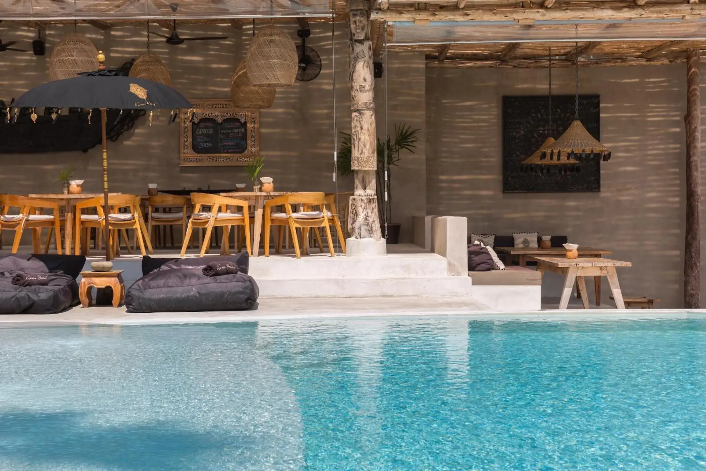 Restaurant/places to eat in Karma Resort Restaurant/places to eat in Karma Resort