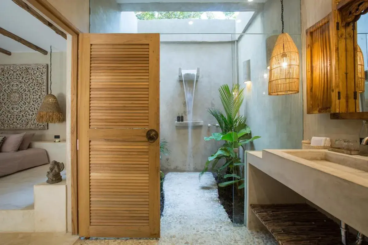 Bathroom in Karma Resort Bathroom in Karma Resort