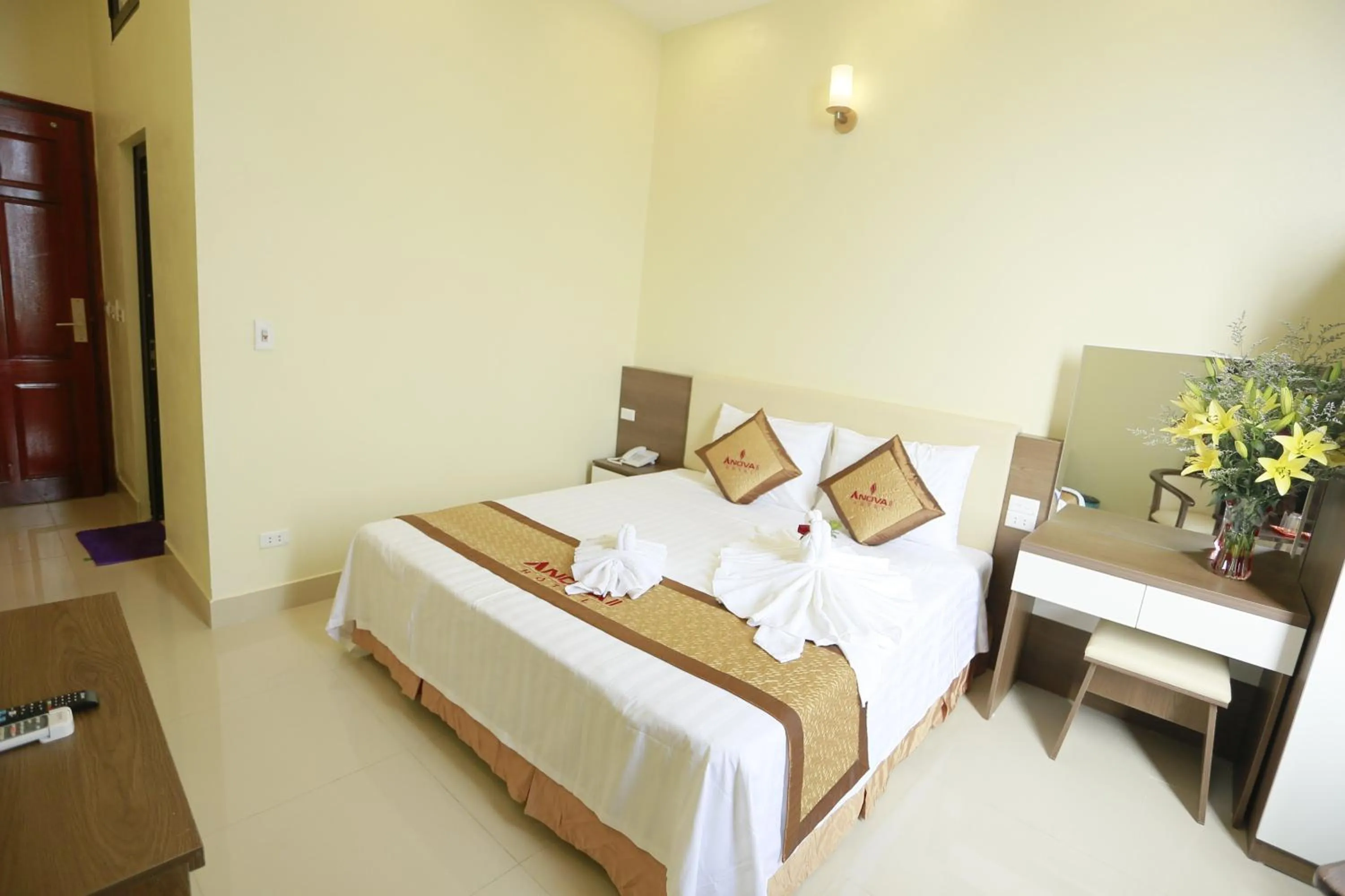 Bed in Anova 2 Hotel