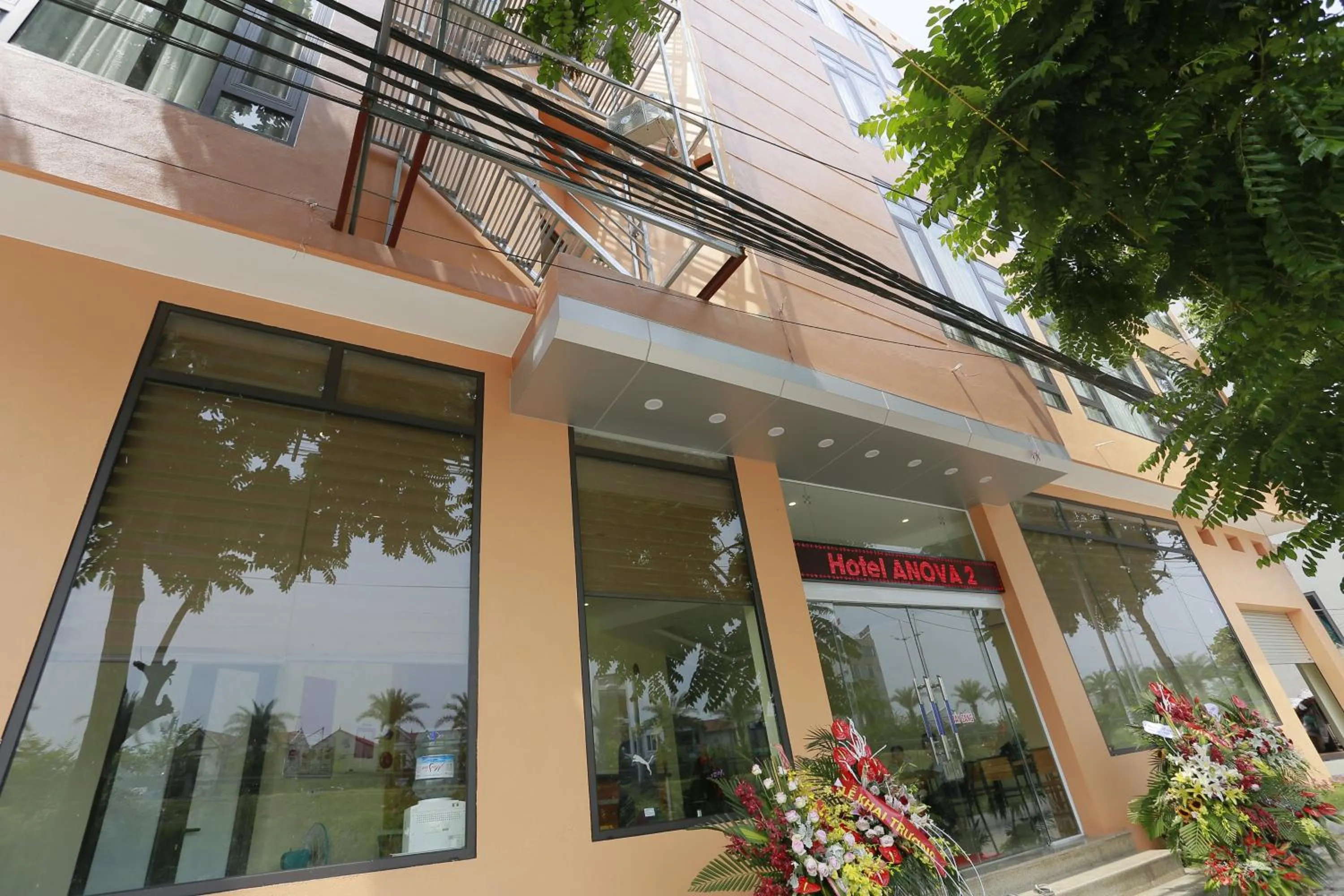 Anova 2 Hotel