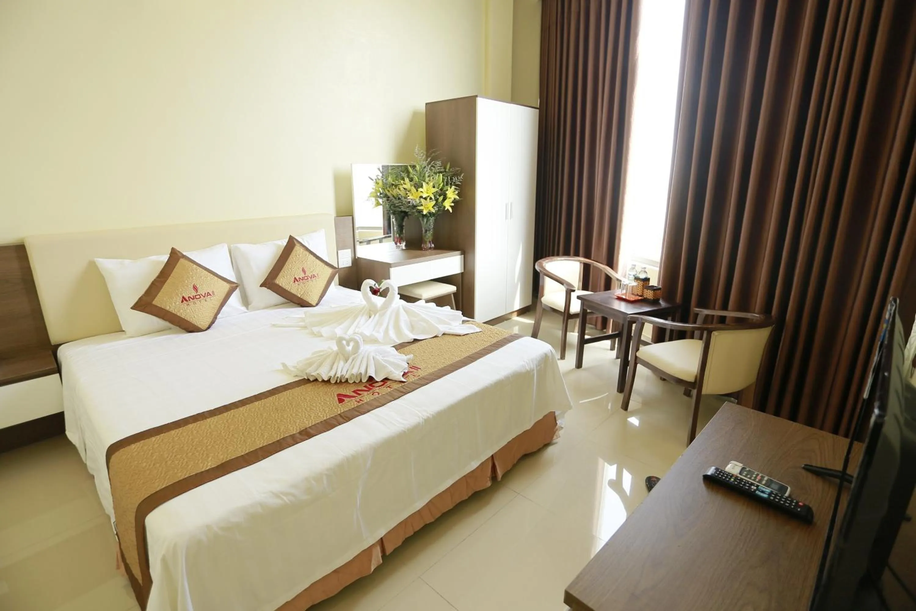 Bed in Anova 2 Hotel