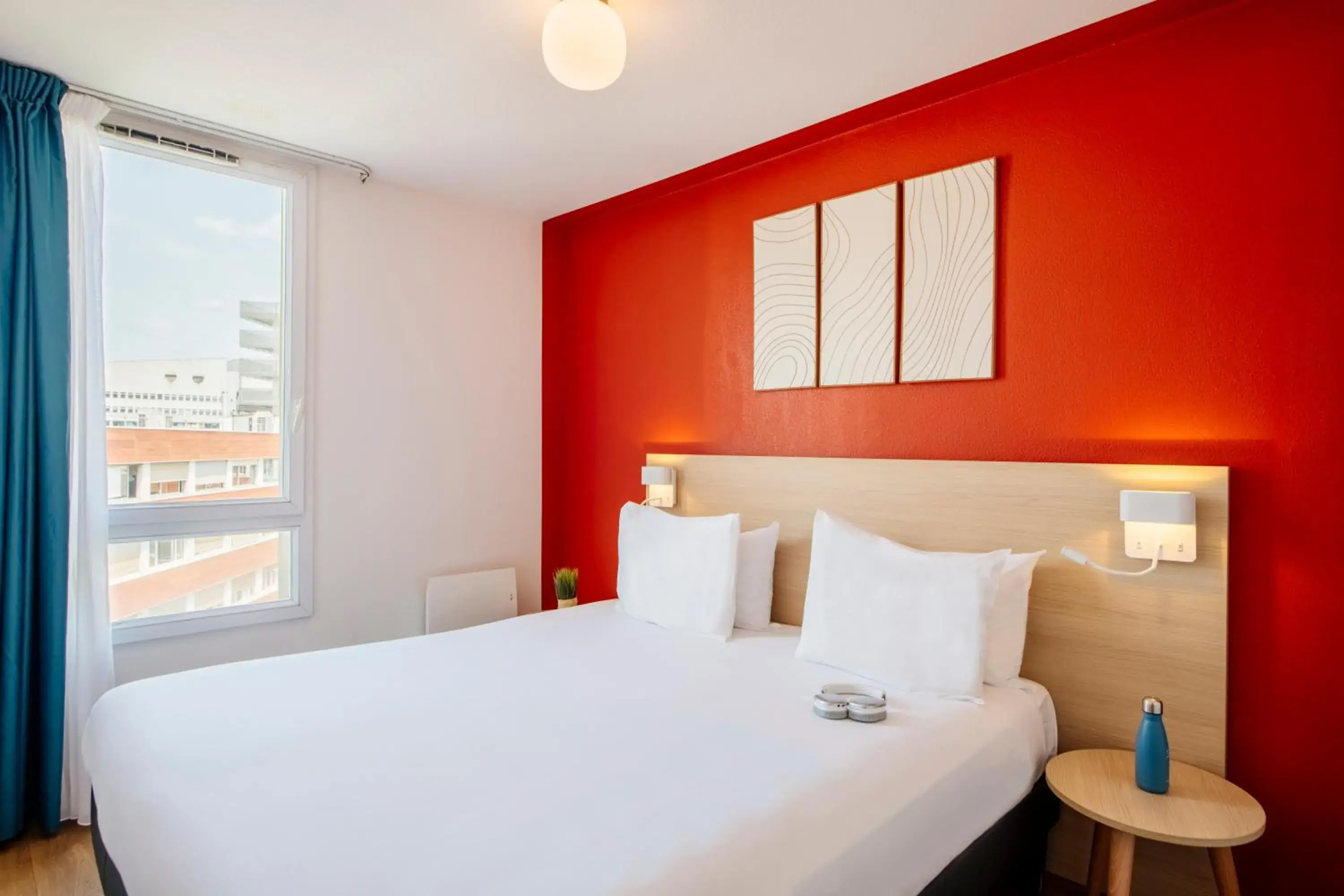 Bedroom, Bed in Aparthotel Adagio Access Paris Saint-Denis Pleyel Bedroom, Bed in Aparthotel Adagio Access Paris Saint-Denis Pleyel