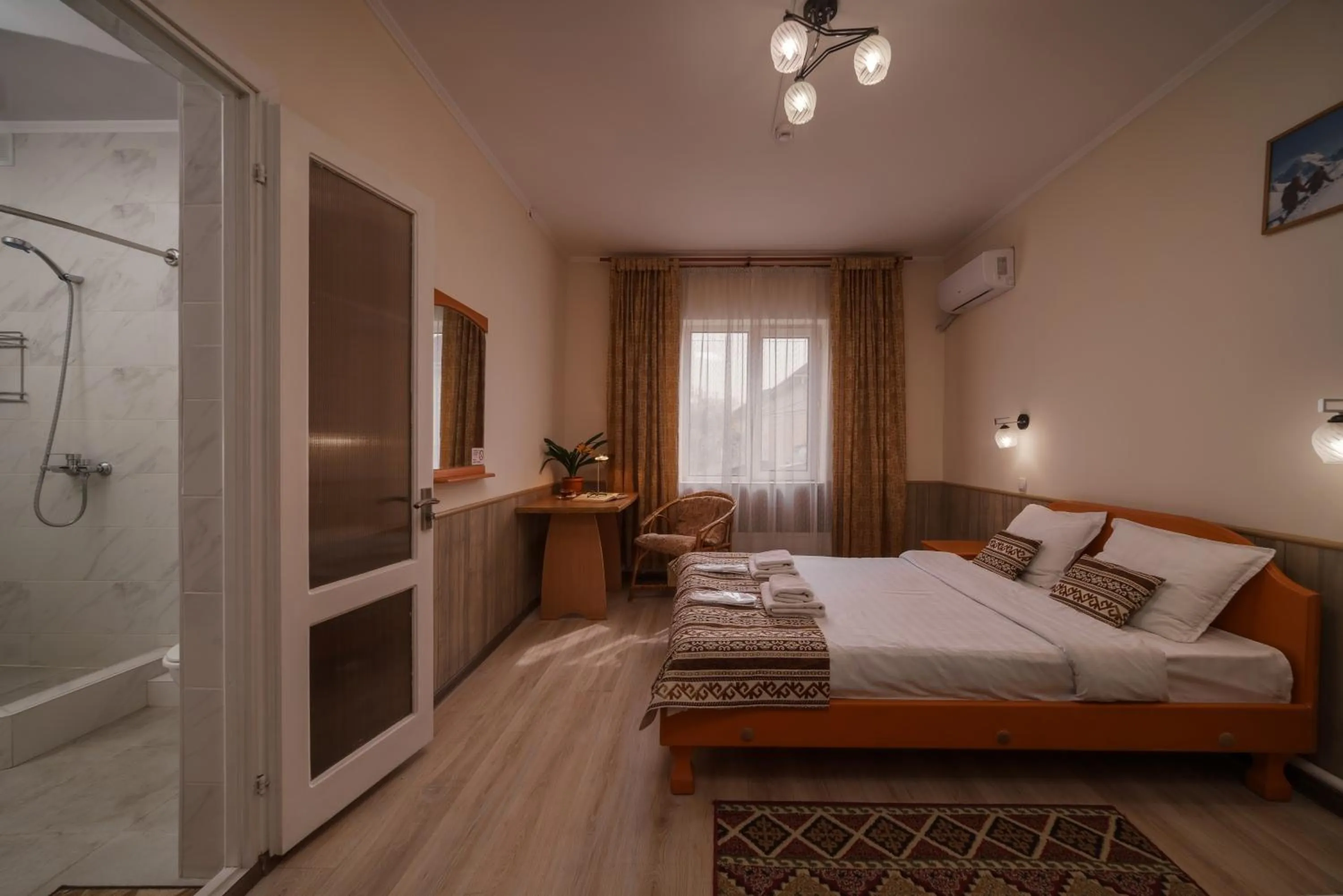 Bed in Alpinist Hotel