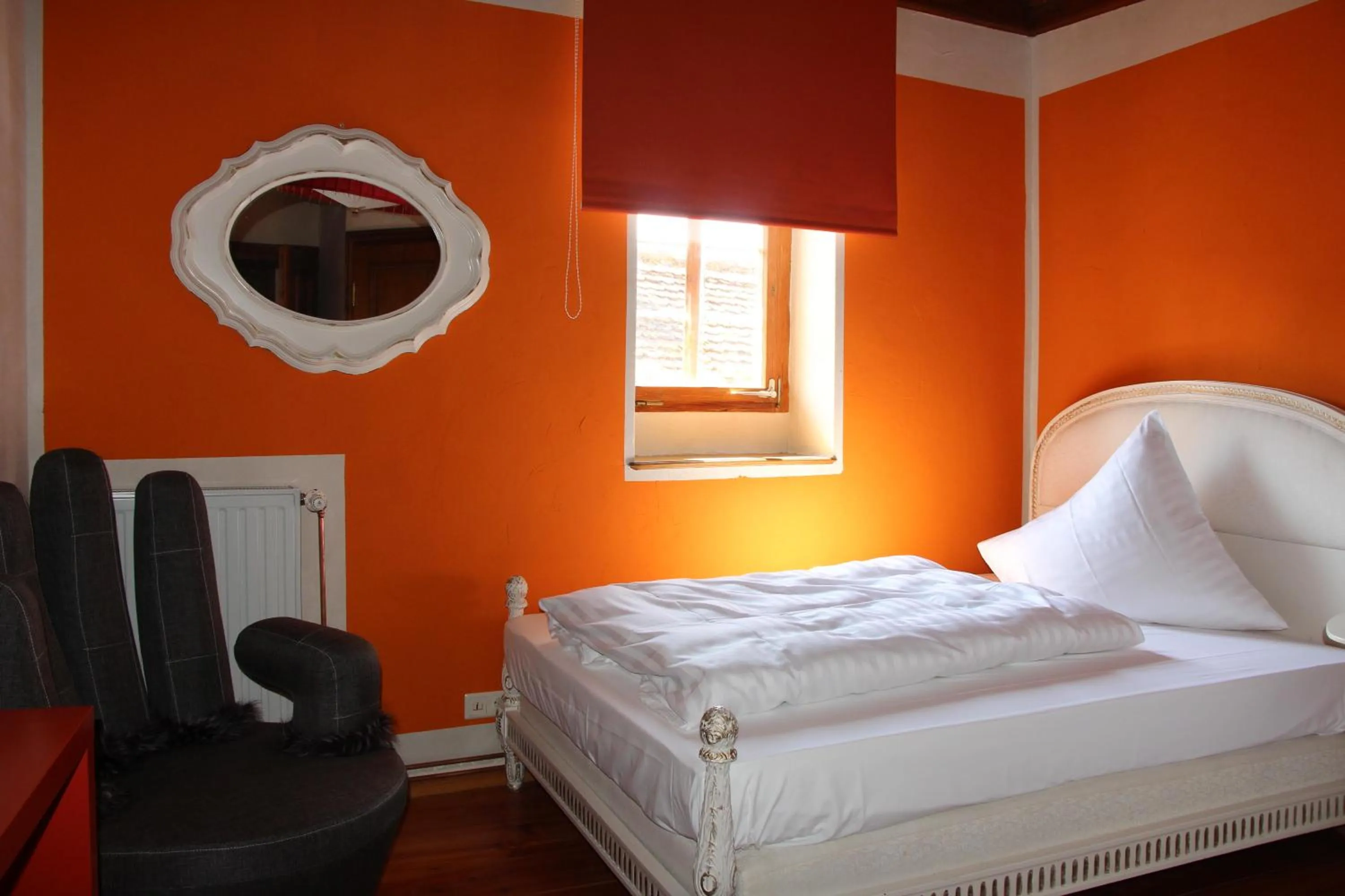 Day, Bed in Hotel Turmdieb