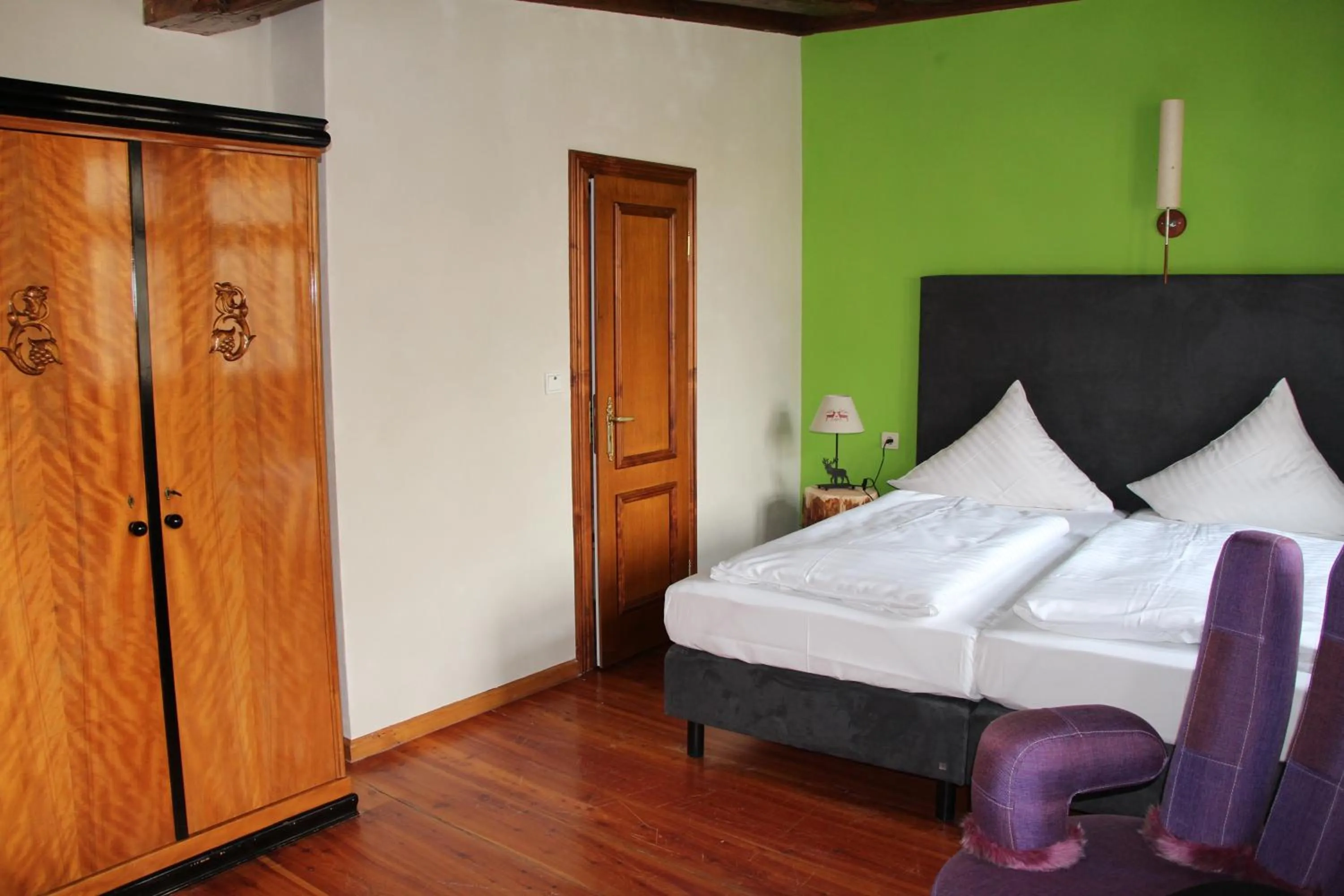 Photo of the whole room, Bed in Hotel Turmdieb