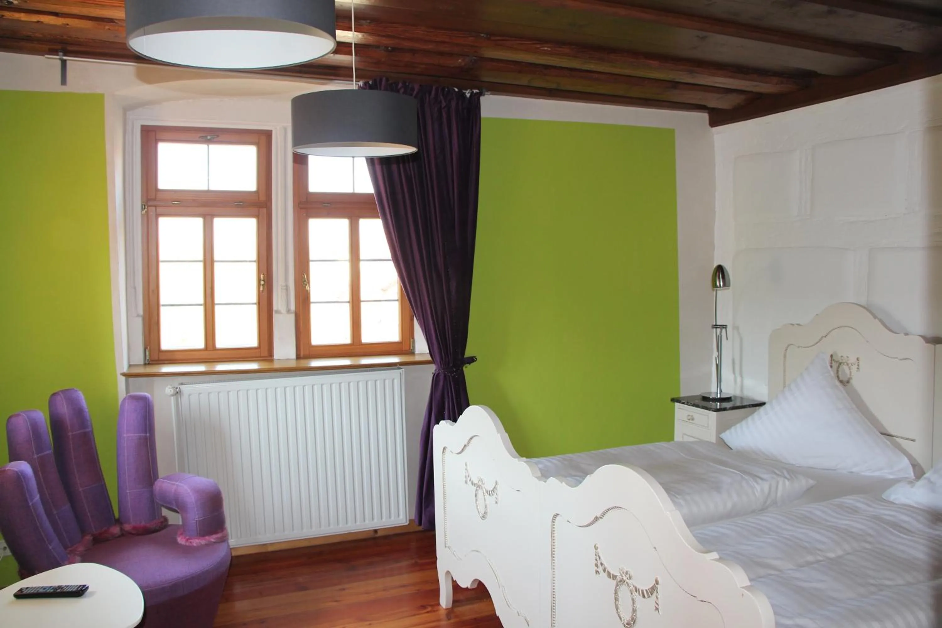 Day, Bed in Hotel Turmdieb