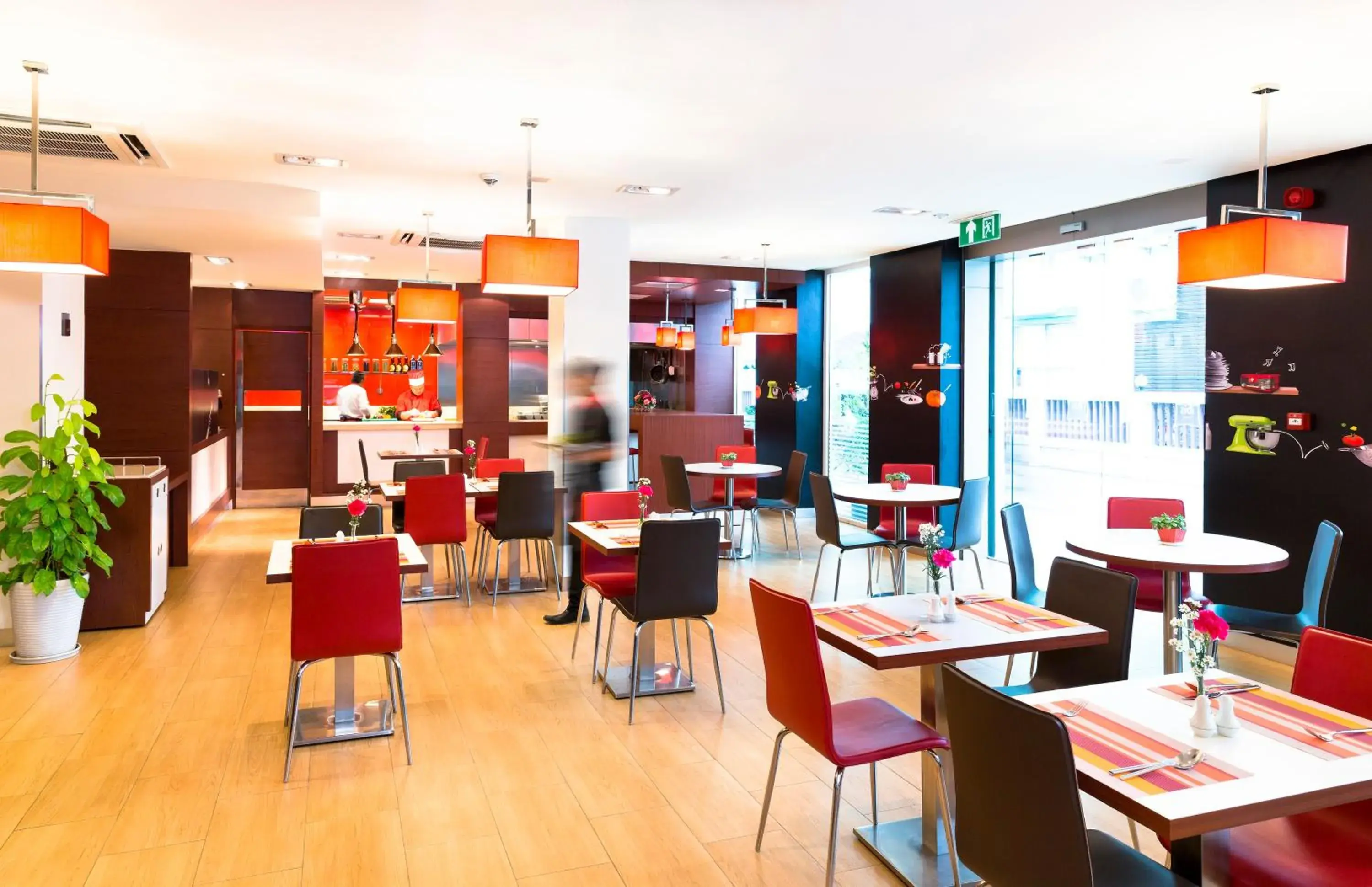 Restaurant/places to eat in ibis Vientiane Nam Phu Restaurant/places to eat in ibis Vientiane Nam Phu