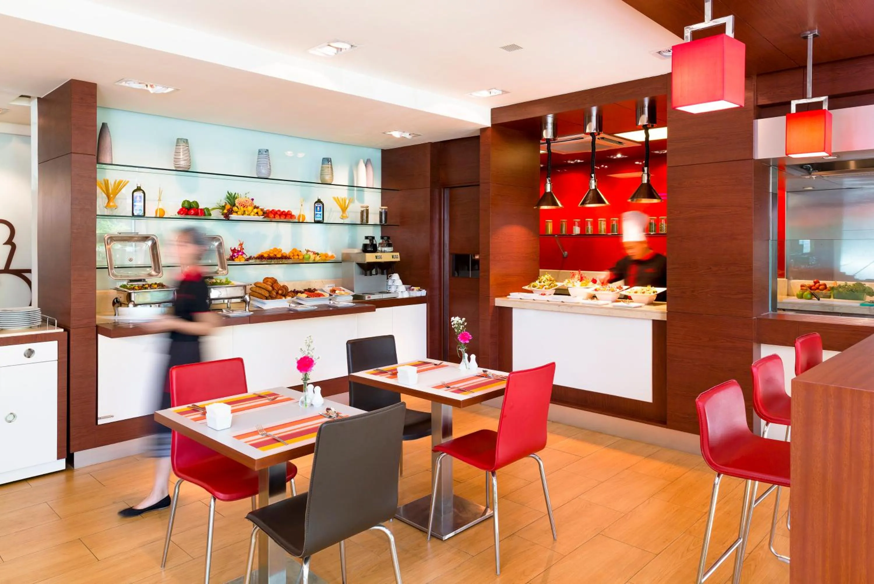 Restaurant/places to eat in ibis Vientiane Nam Phu