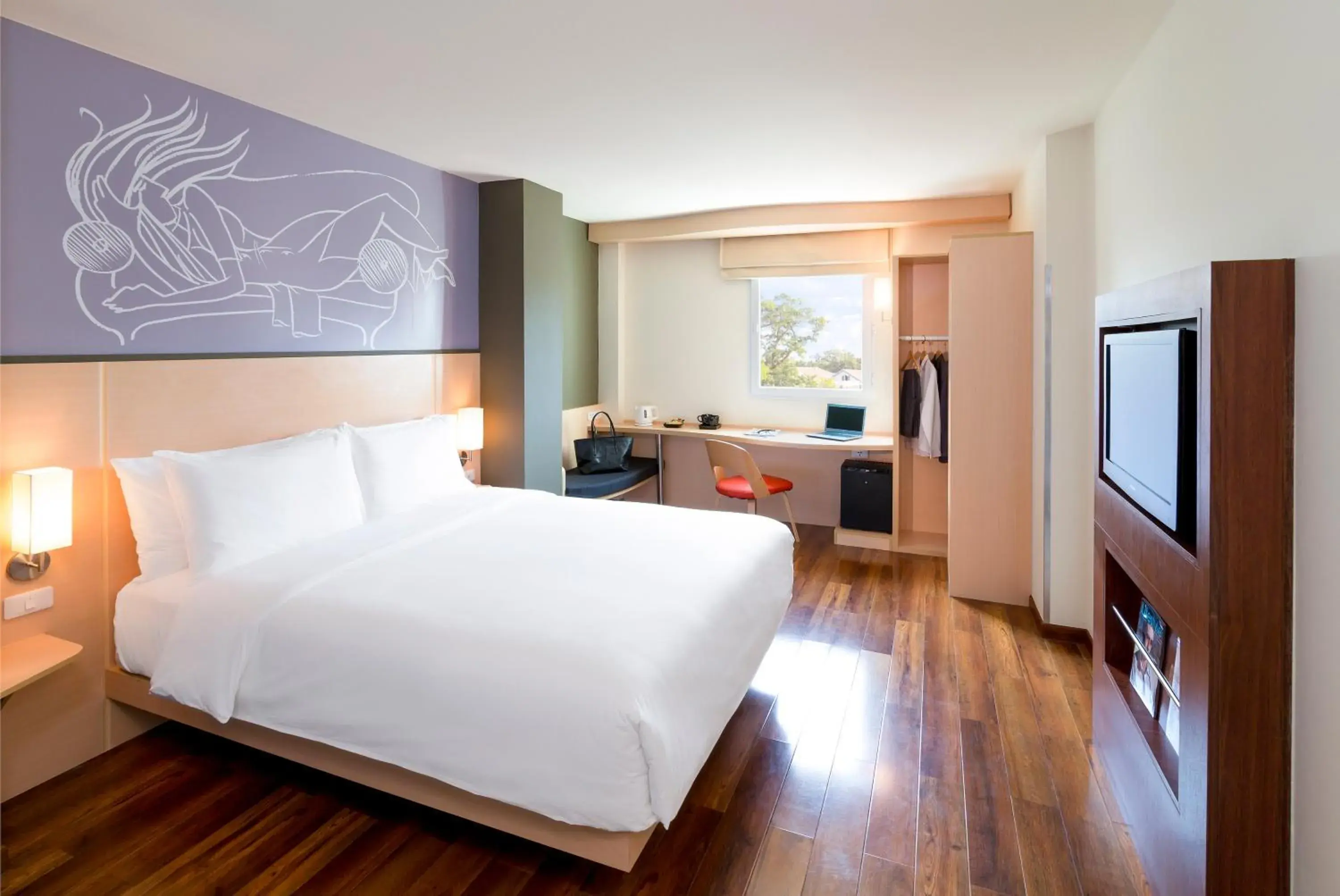 ibis Vientiane Nam Phu ibis Vientiane Nam Phu