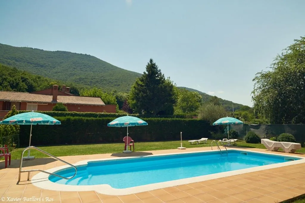 Swimming pool in Fonda Finet