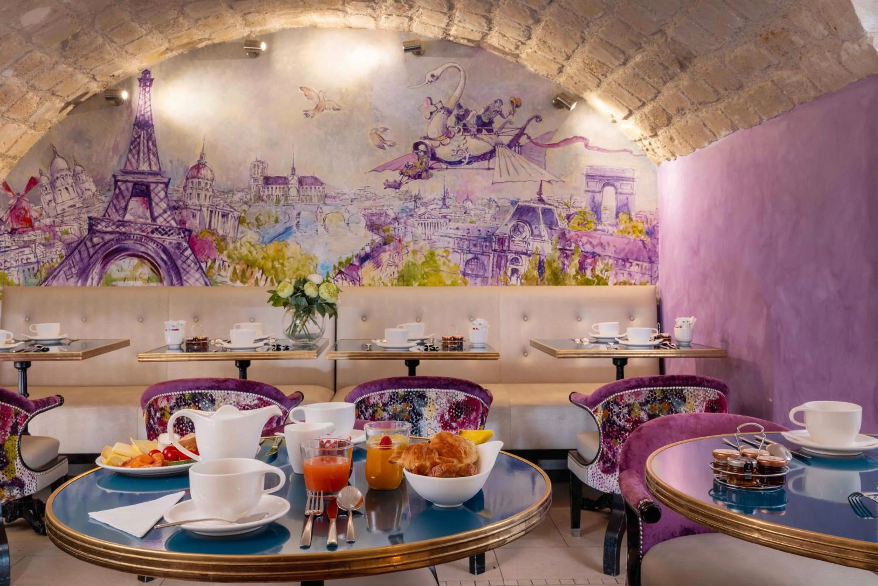 Breakfast in Hotel & Spa de Latour Maubourg