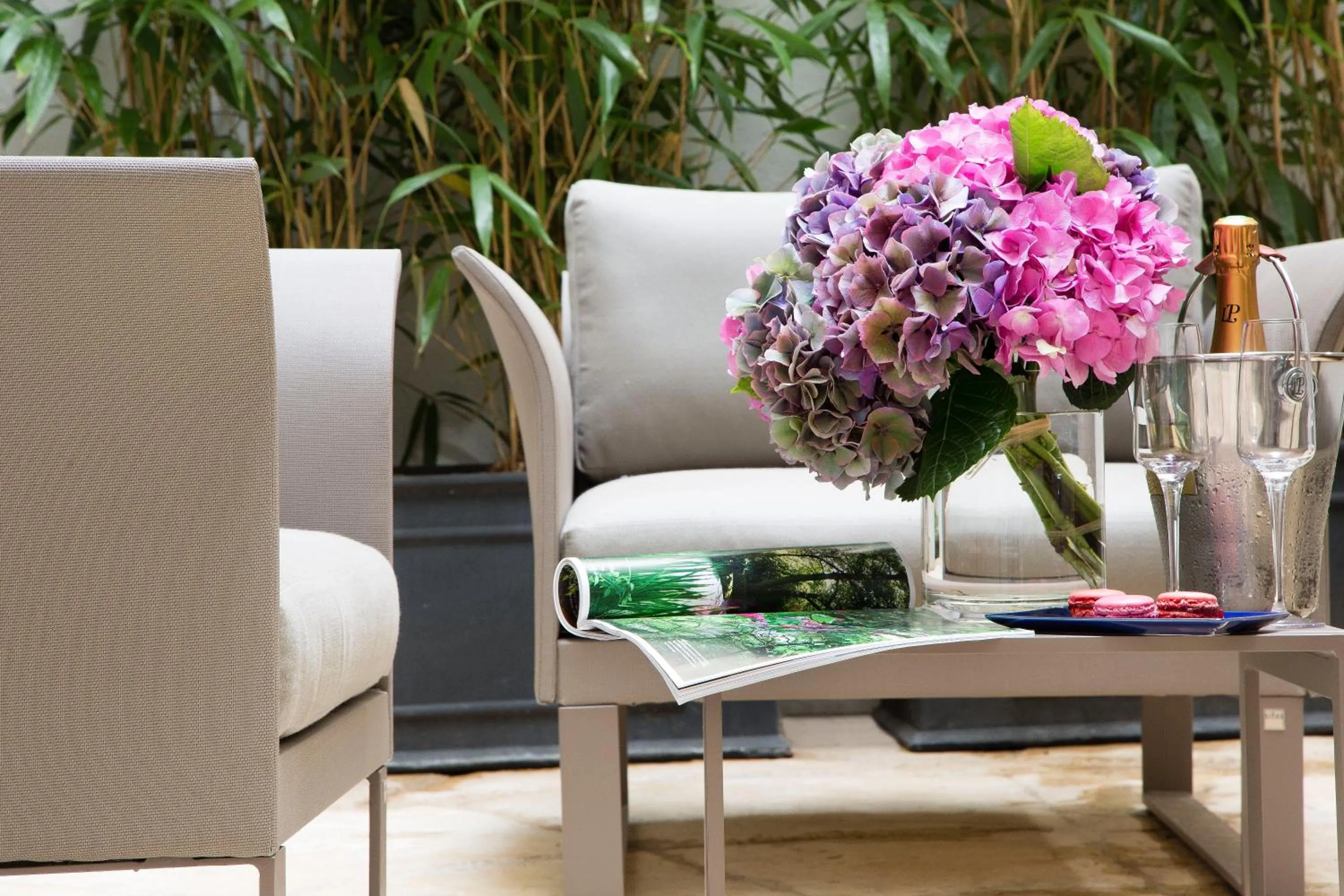 Patio in Hotel & Spa de Latour Maubourg