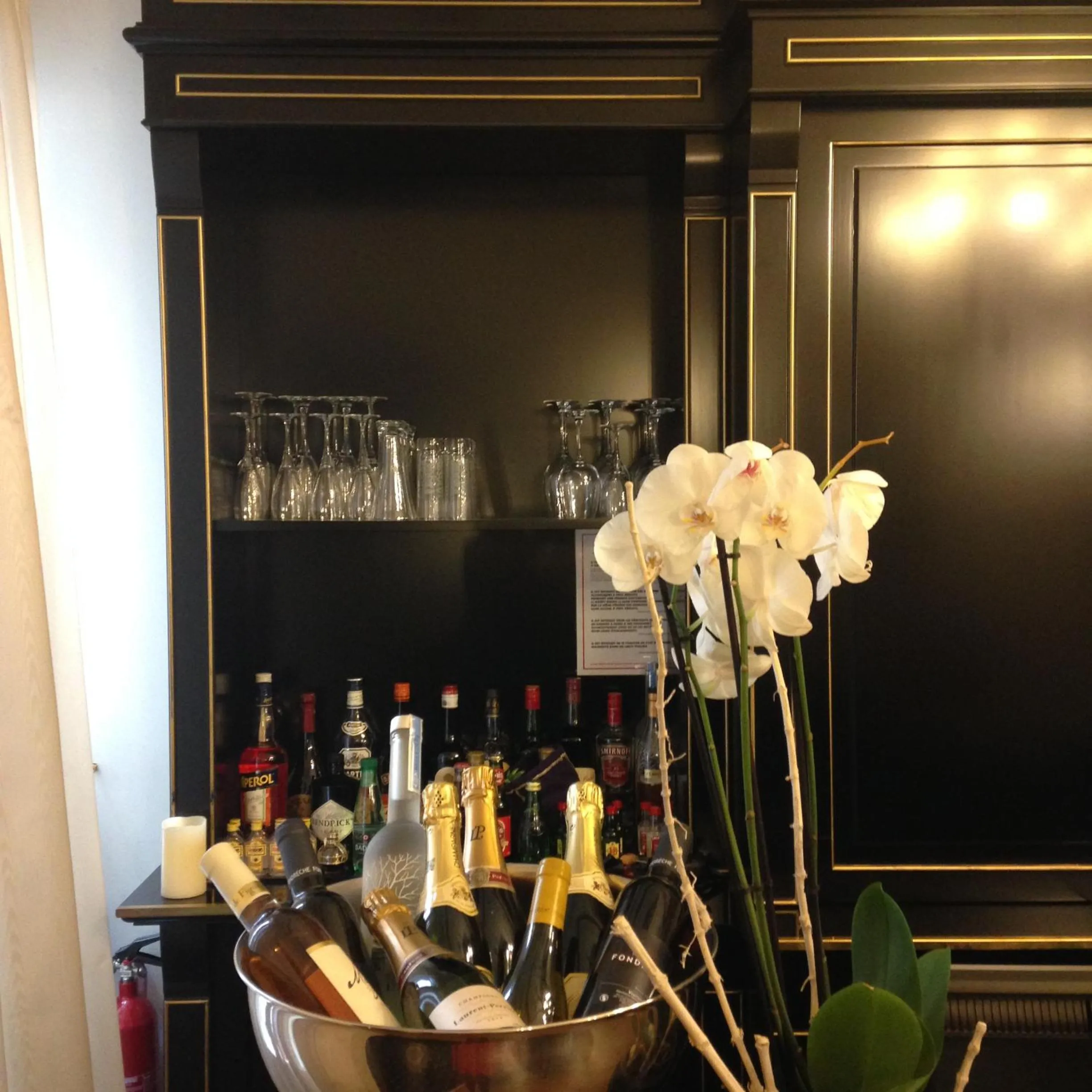 Lounge or bar in Hotel & Spa de Latour Maubourg
