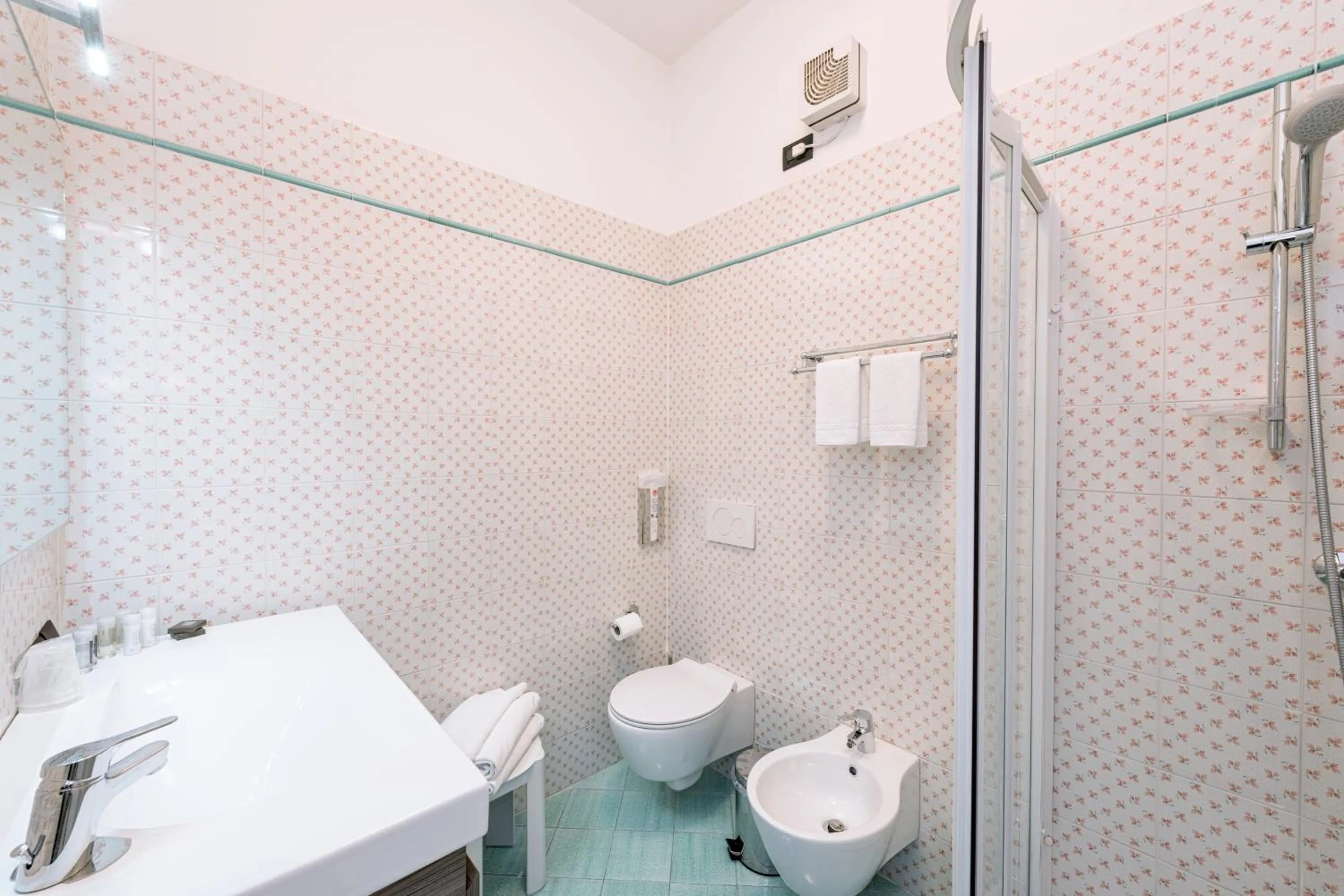 Bathroom in Villa Belvedere Como Lake Relais