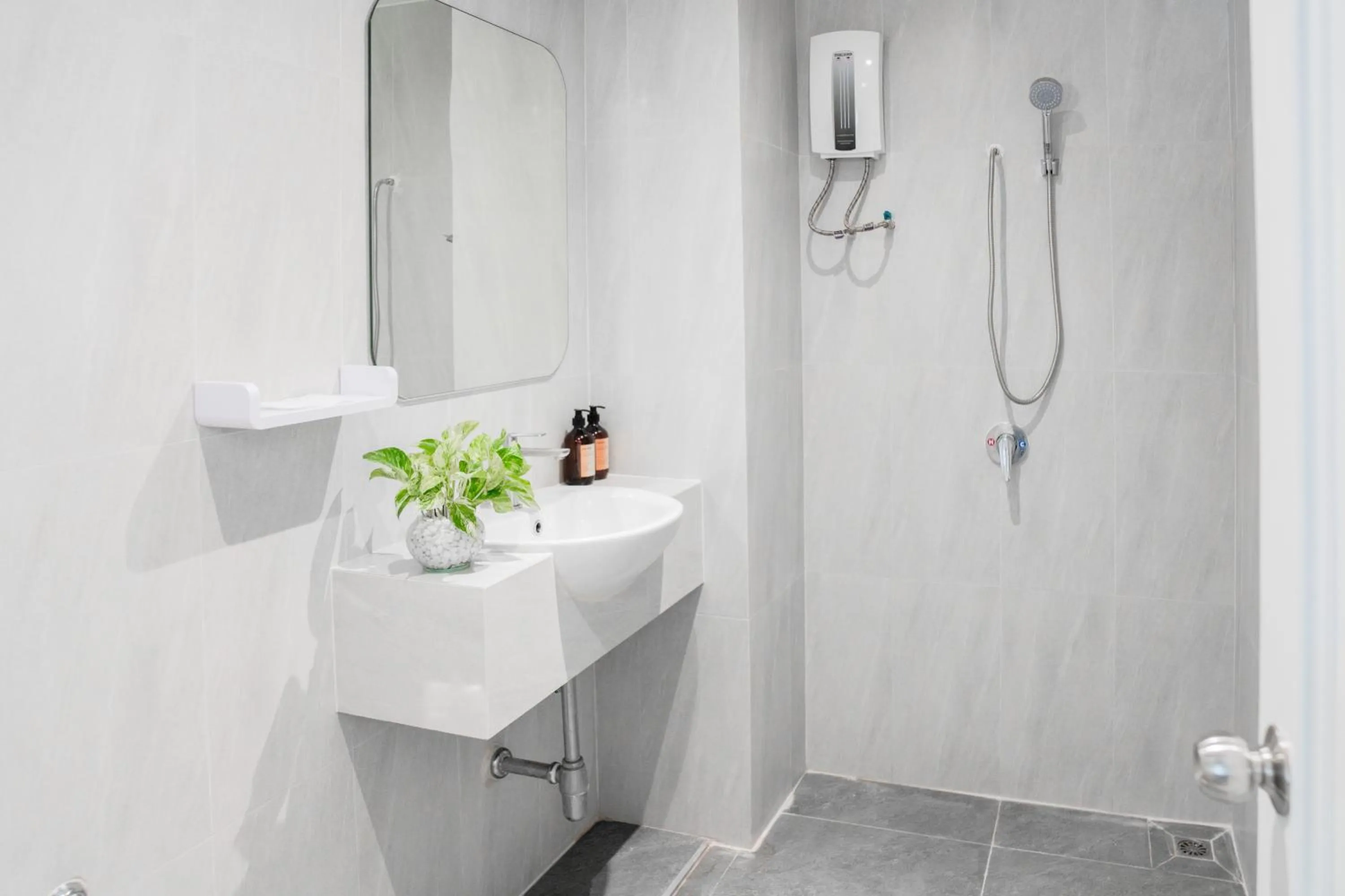 Bathroom in Sirin Hotel & Resident