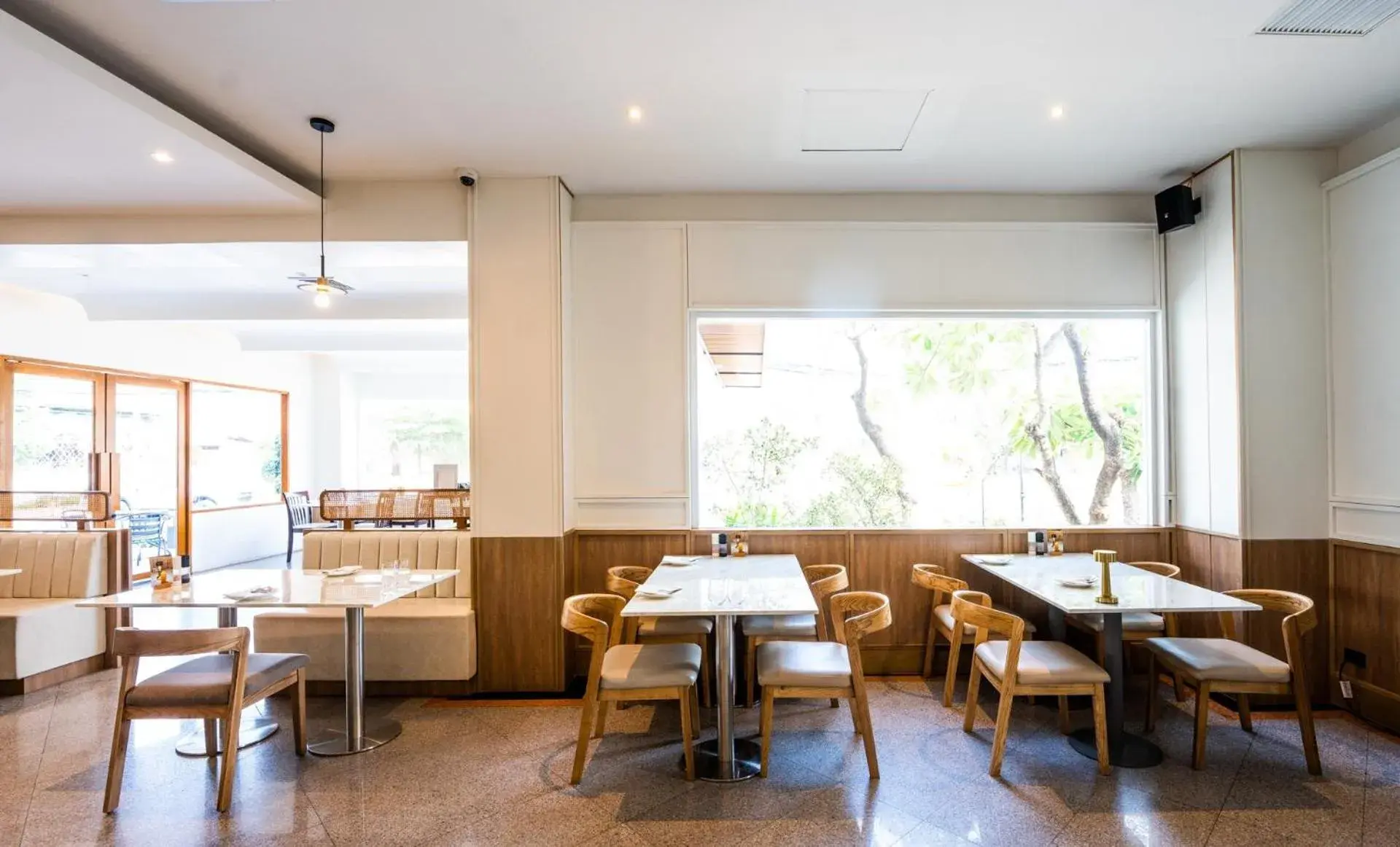 Restaurant/places to eat in Sirin Hotel & Resident Restaurant/places to eat in Sirin Hotel & Resident