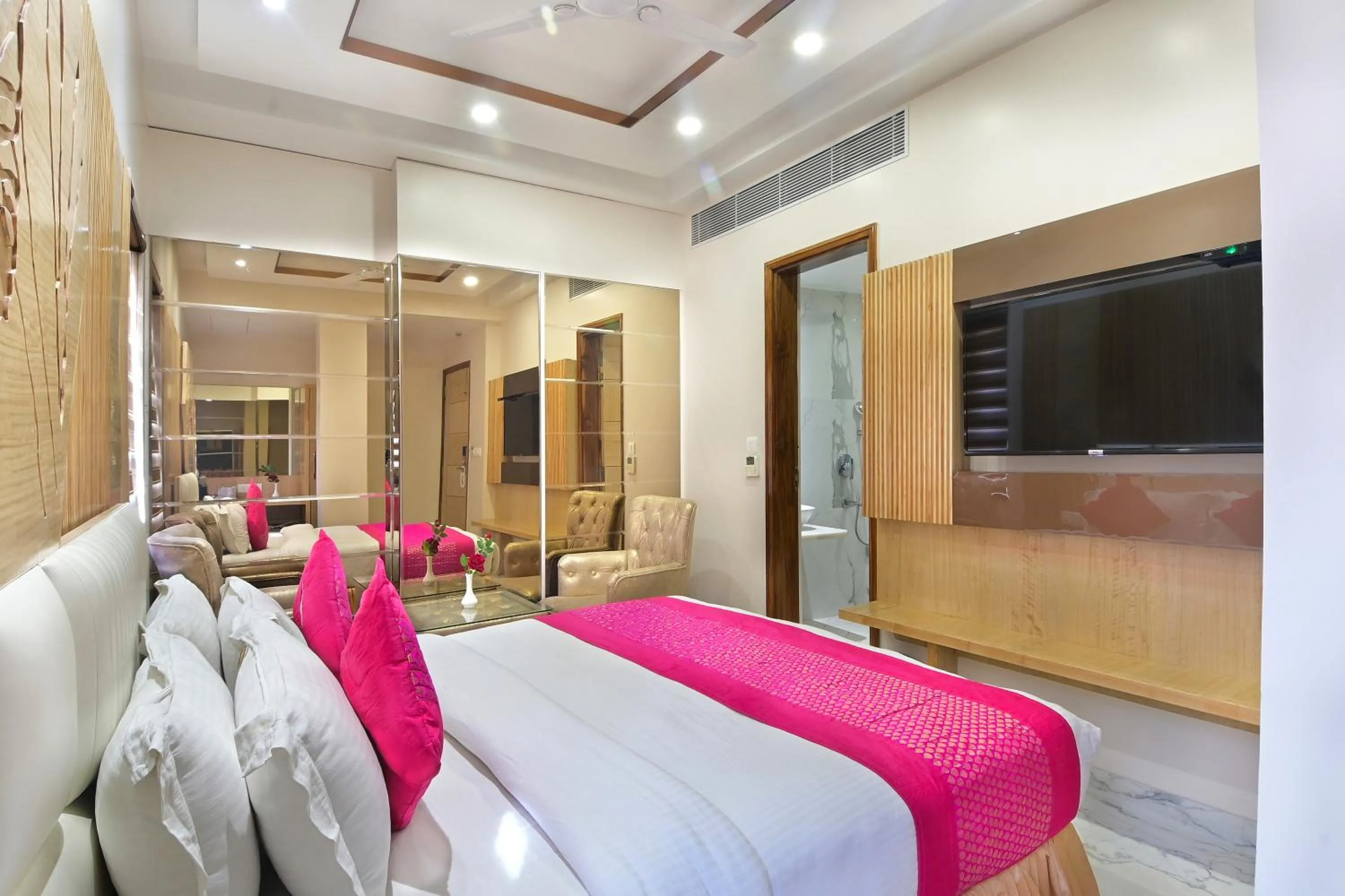 Bedroom, Bed in Aman International-A New Unit of Aman Continental