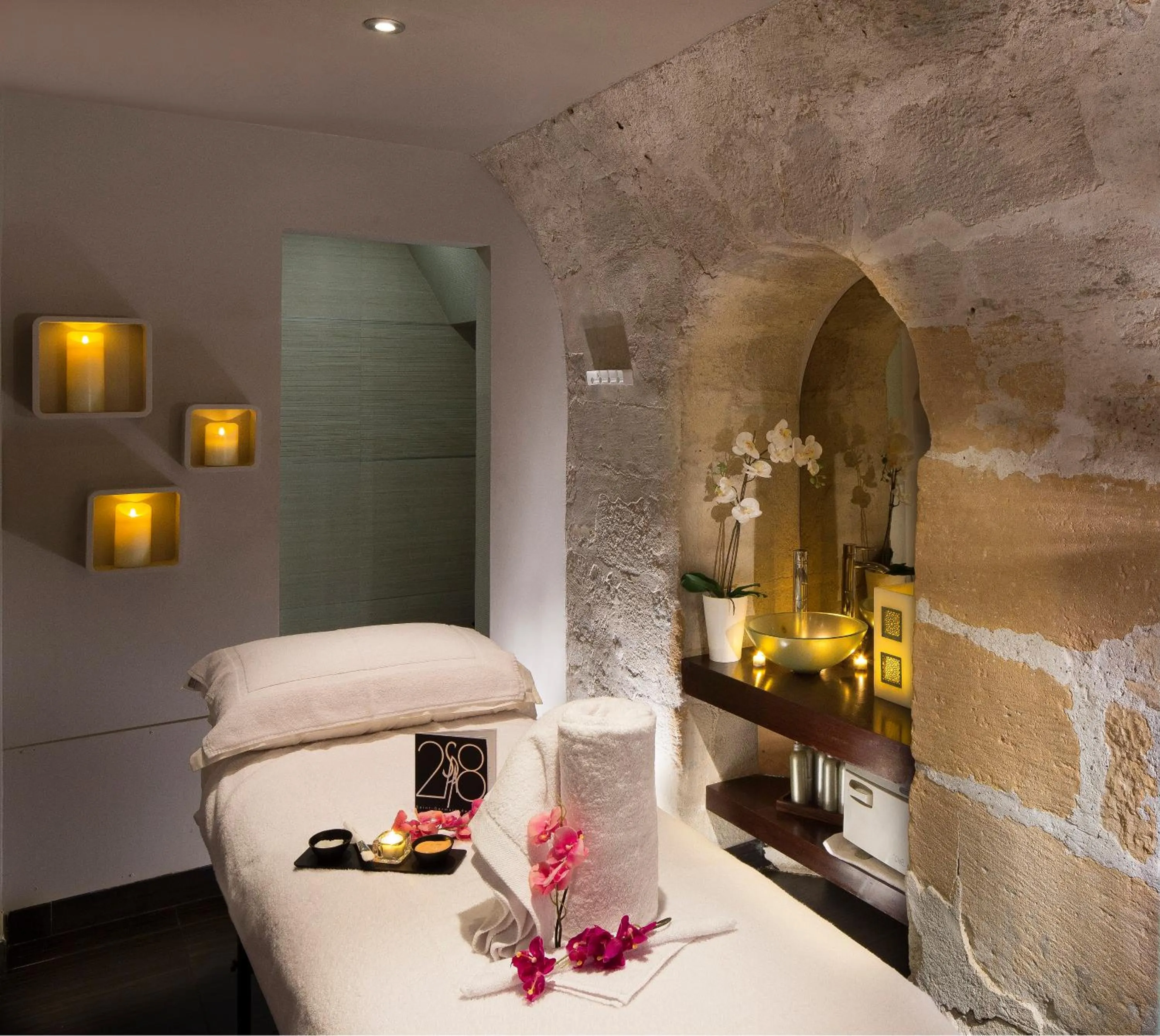 Massage, Bed in Résidence & Spa Le Prince Régent