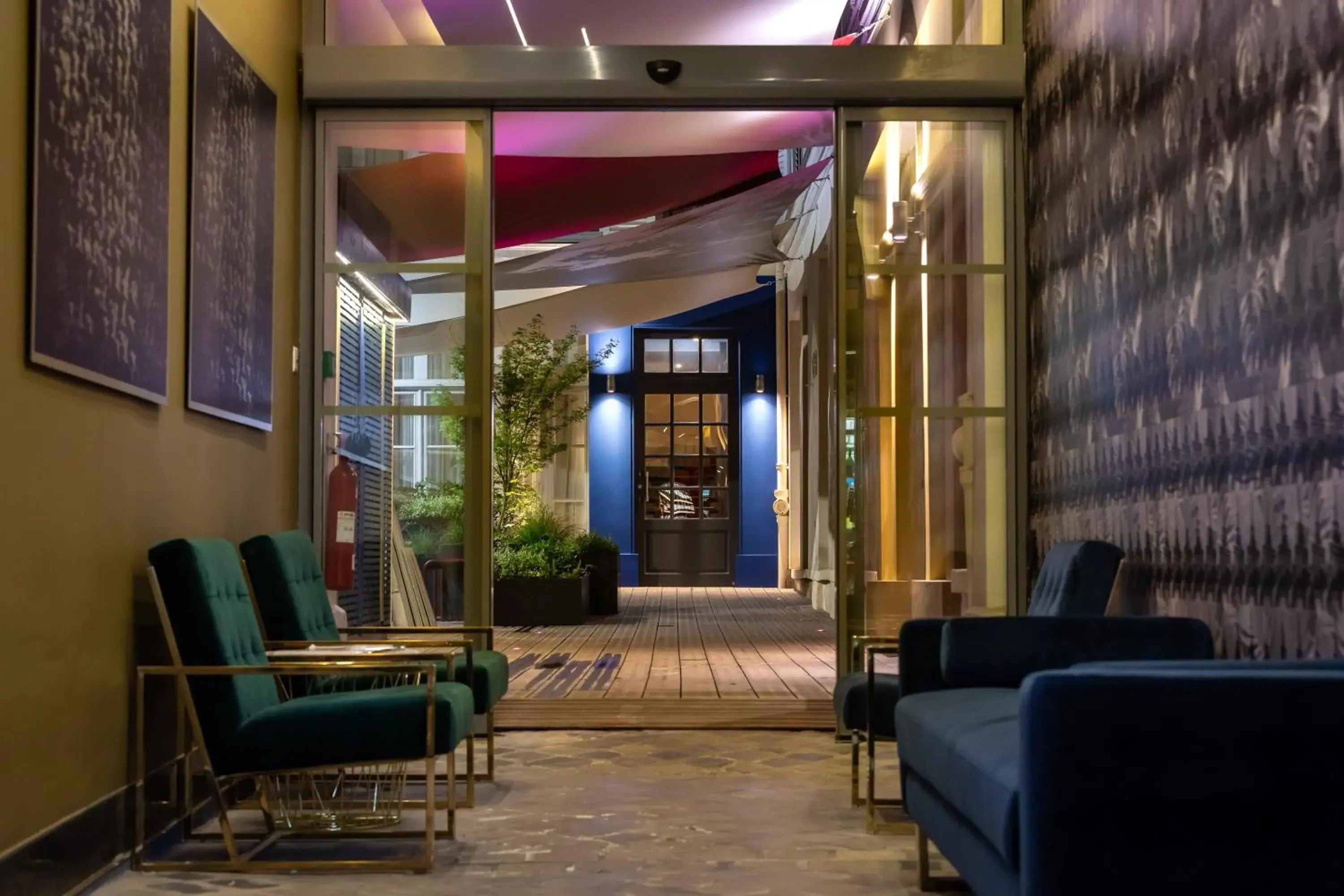 Facade/entrance in Résidence & Spa Le Prince Régent Facade/entrance in Résidence & Spa Le Prince Régent