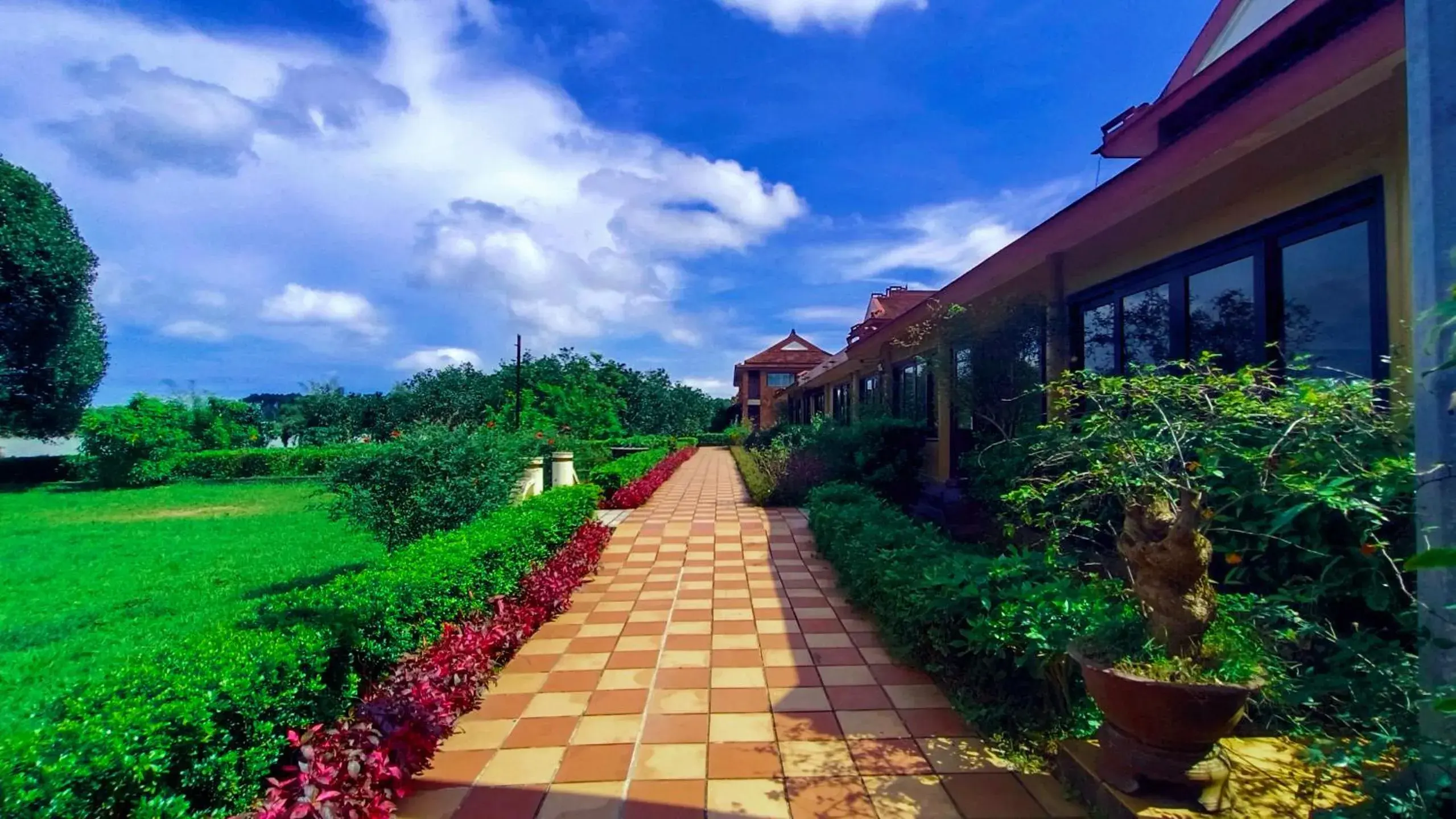 Restaurant/places to eat in Hue Riverside Boutique Resort & Spa Restaurant/places to eat in Hue Riverside Boutique Resort & Spa