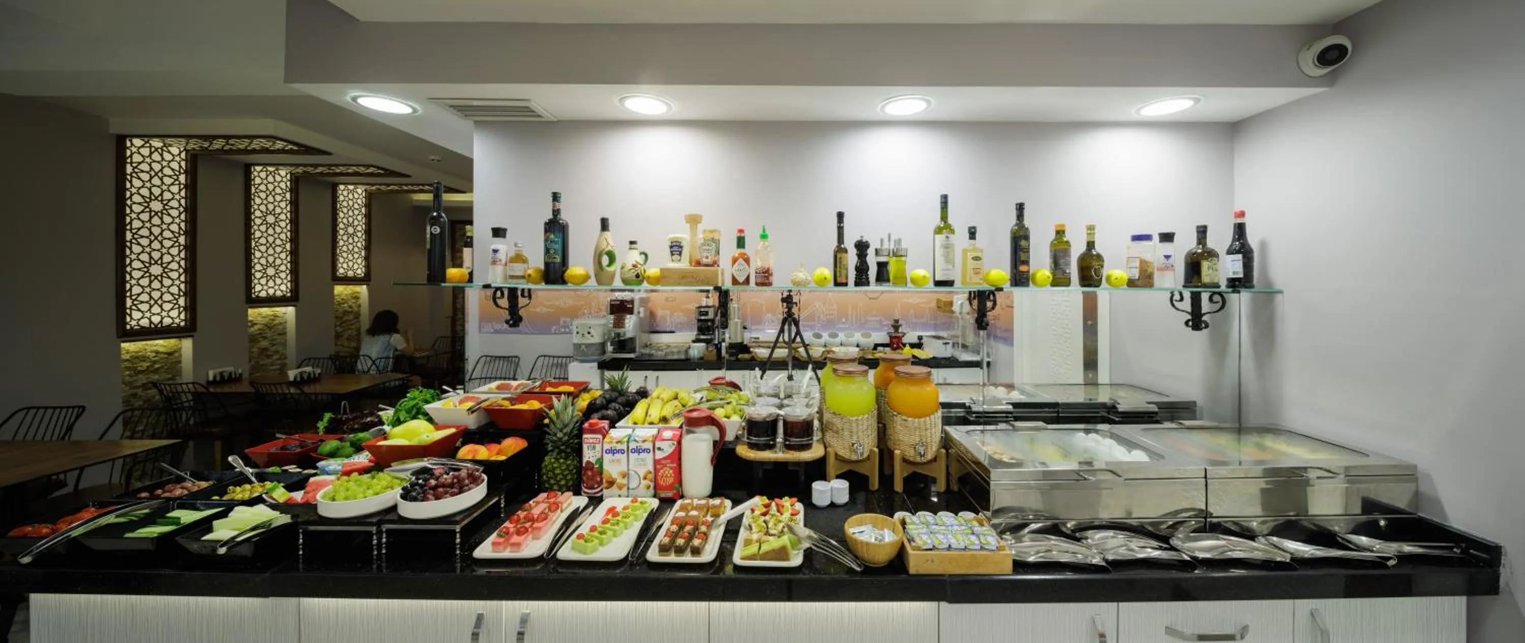 Coffee/tea facilities in OBAHAN HOTEL-Special Class