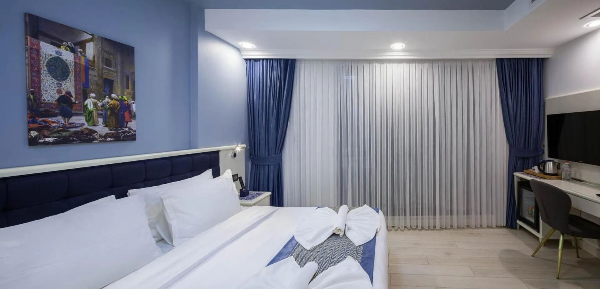 Bed in OBAHAN HOTEL-Special Class