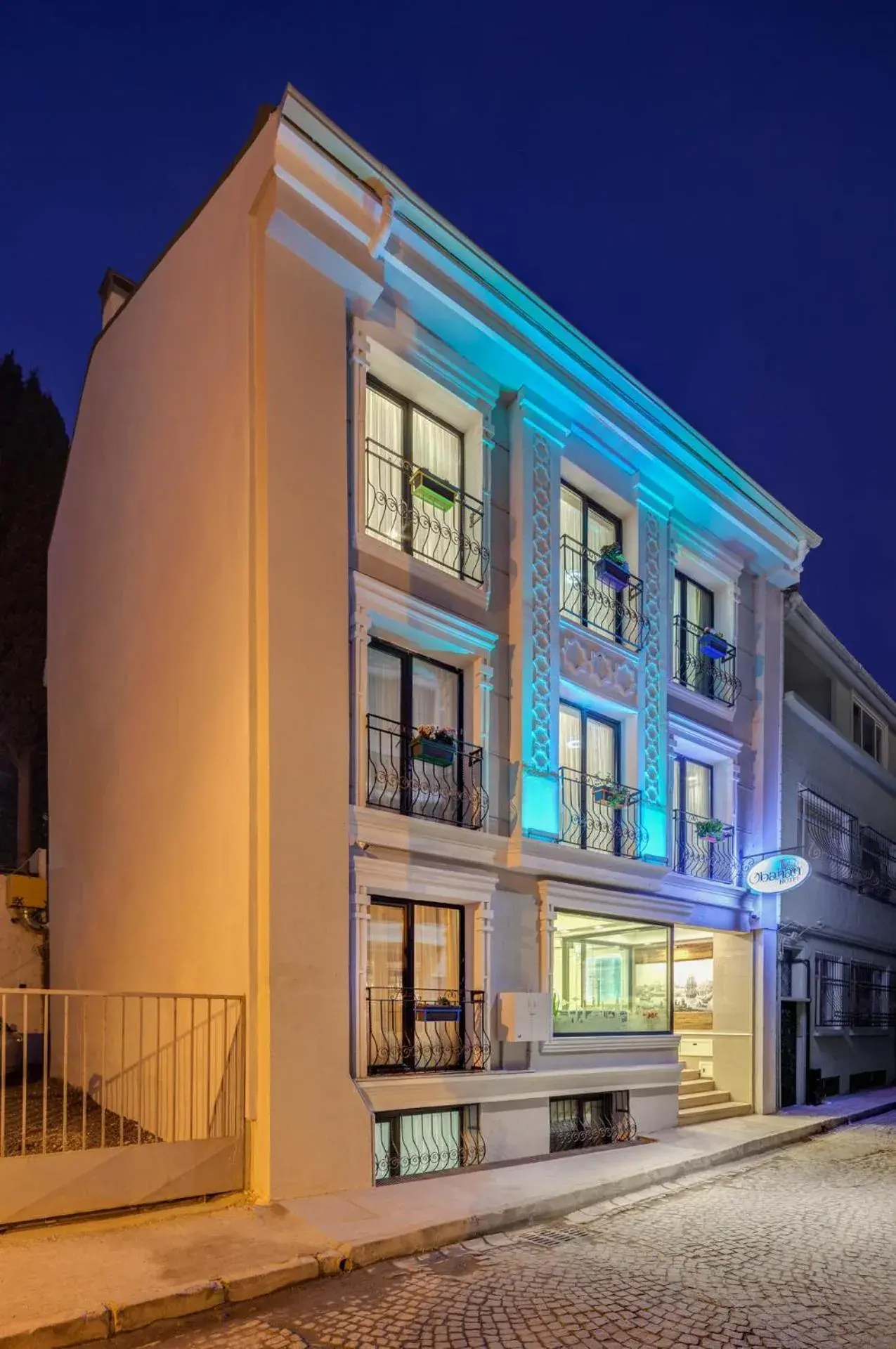 Property building in OBAHAN HOTEL-Special Class Property building in OBAHAN HOTEL-Special Class