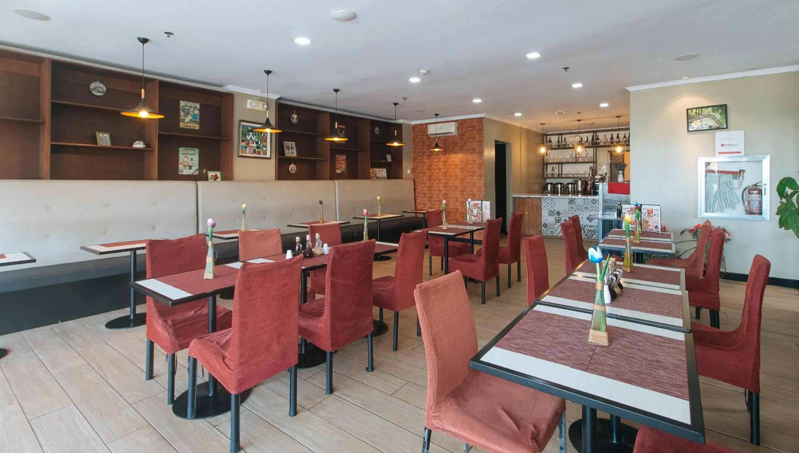 Restaurant/places to eat in RedDoorz Plus at MM Hotel Las Pinas former RedDoorz Plus Near Bamboo Organ Restaurant/places to eat in RedDoorz Plus at MM Hotel Las Pinas former RedDoorz Plus Near Bamboo Organ