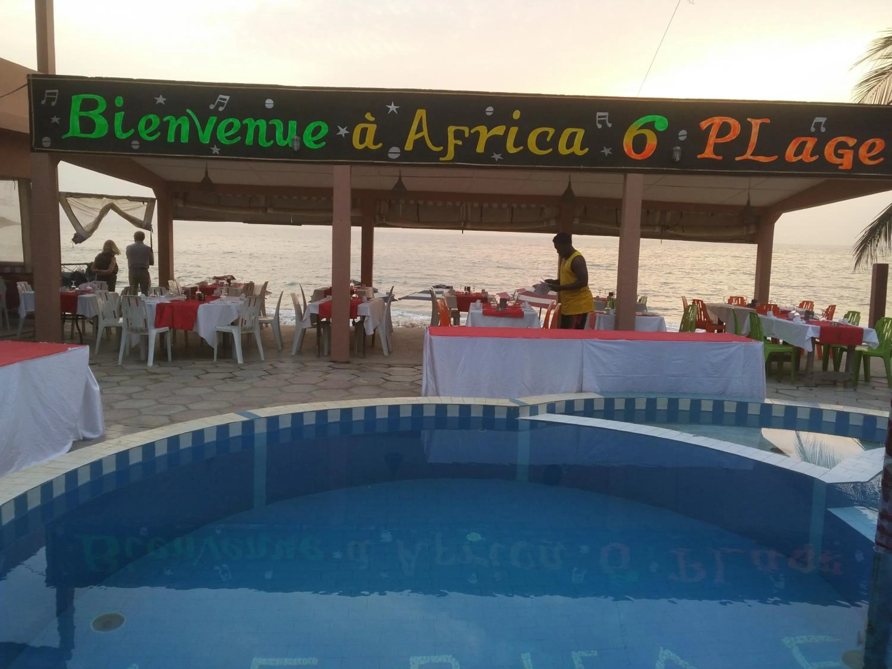 Swimming pool in Africa 6 Plage