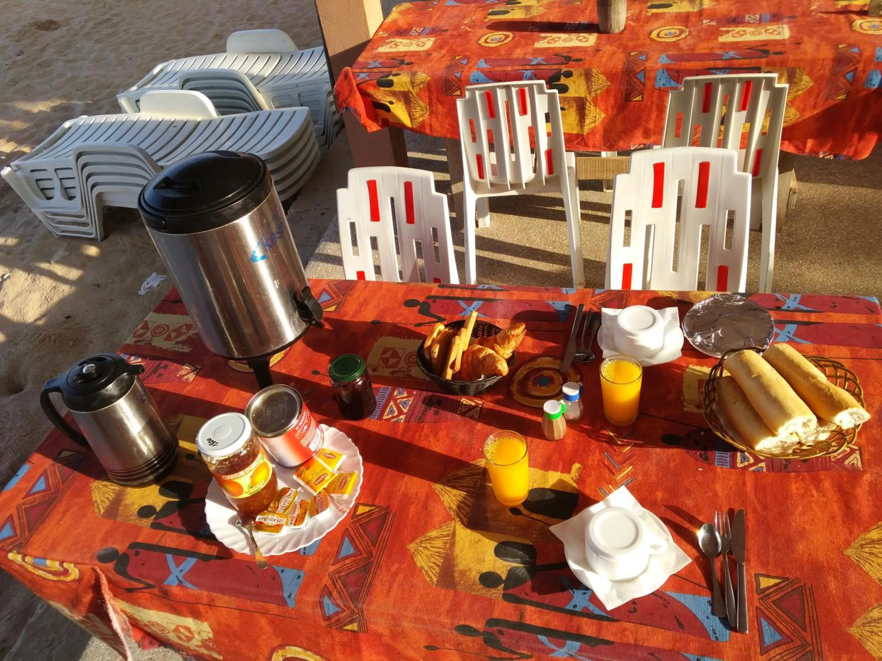 Buffet breakfast in Africa 6 Plage