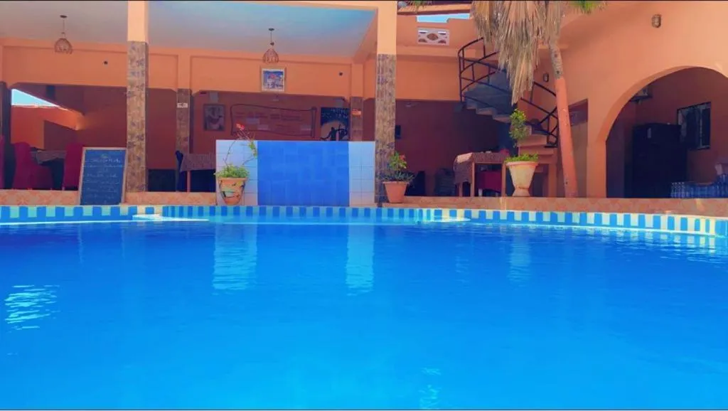 Swimming pool in Africa 6 Plage