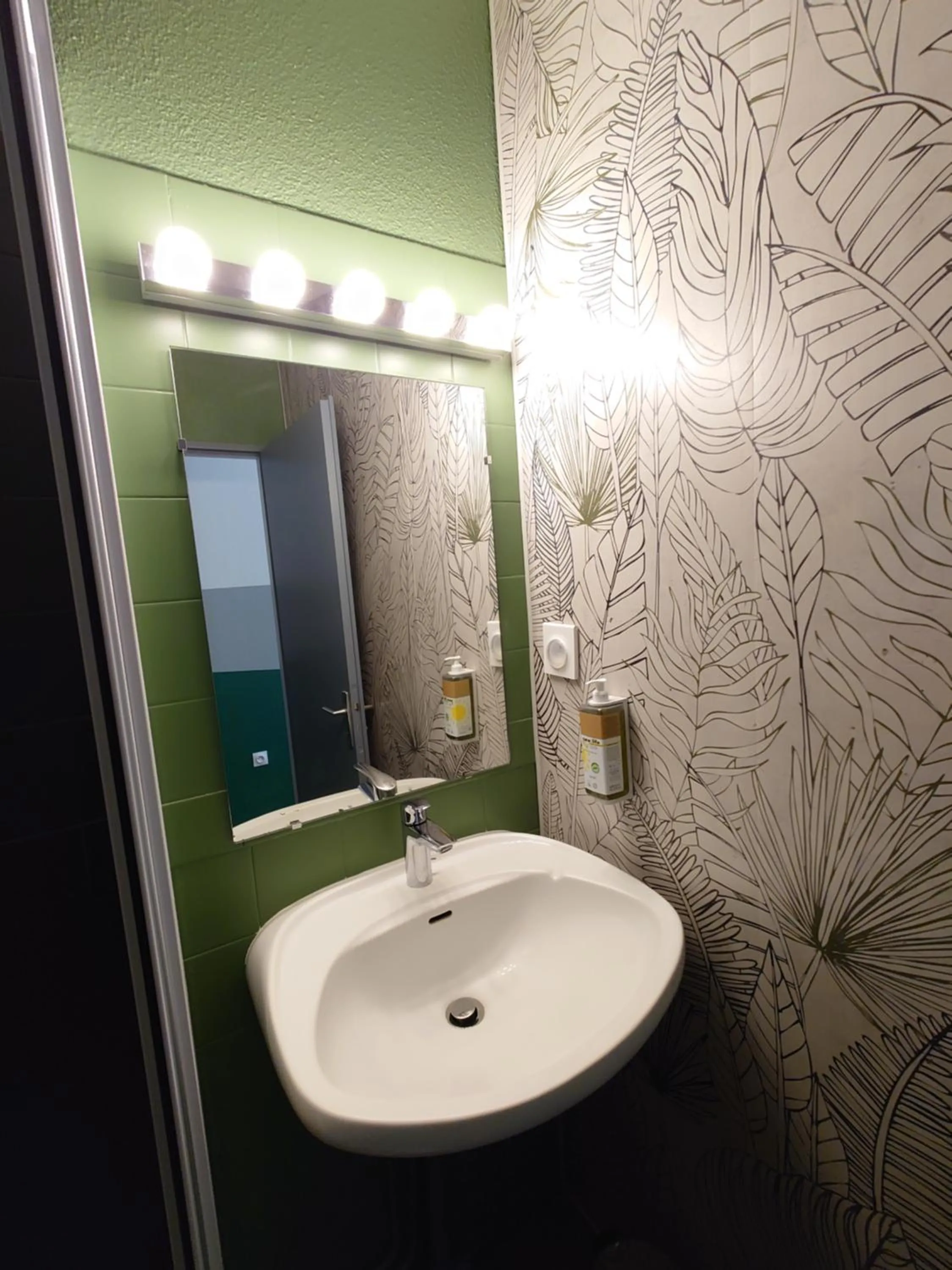 greet hotel Grenoble Centre Gare