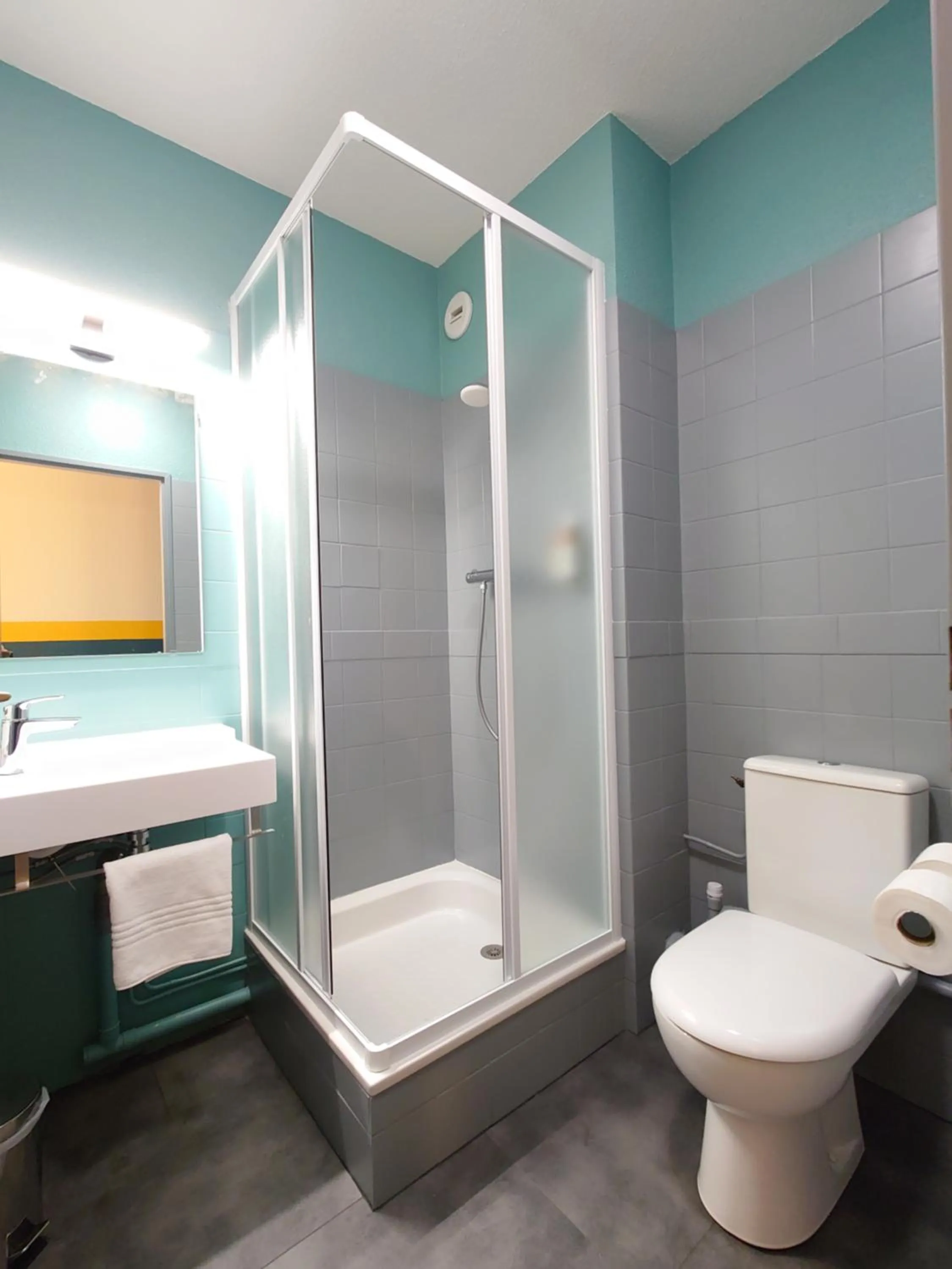 greet hotel Grenoble Centre Gare