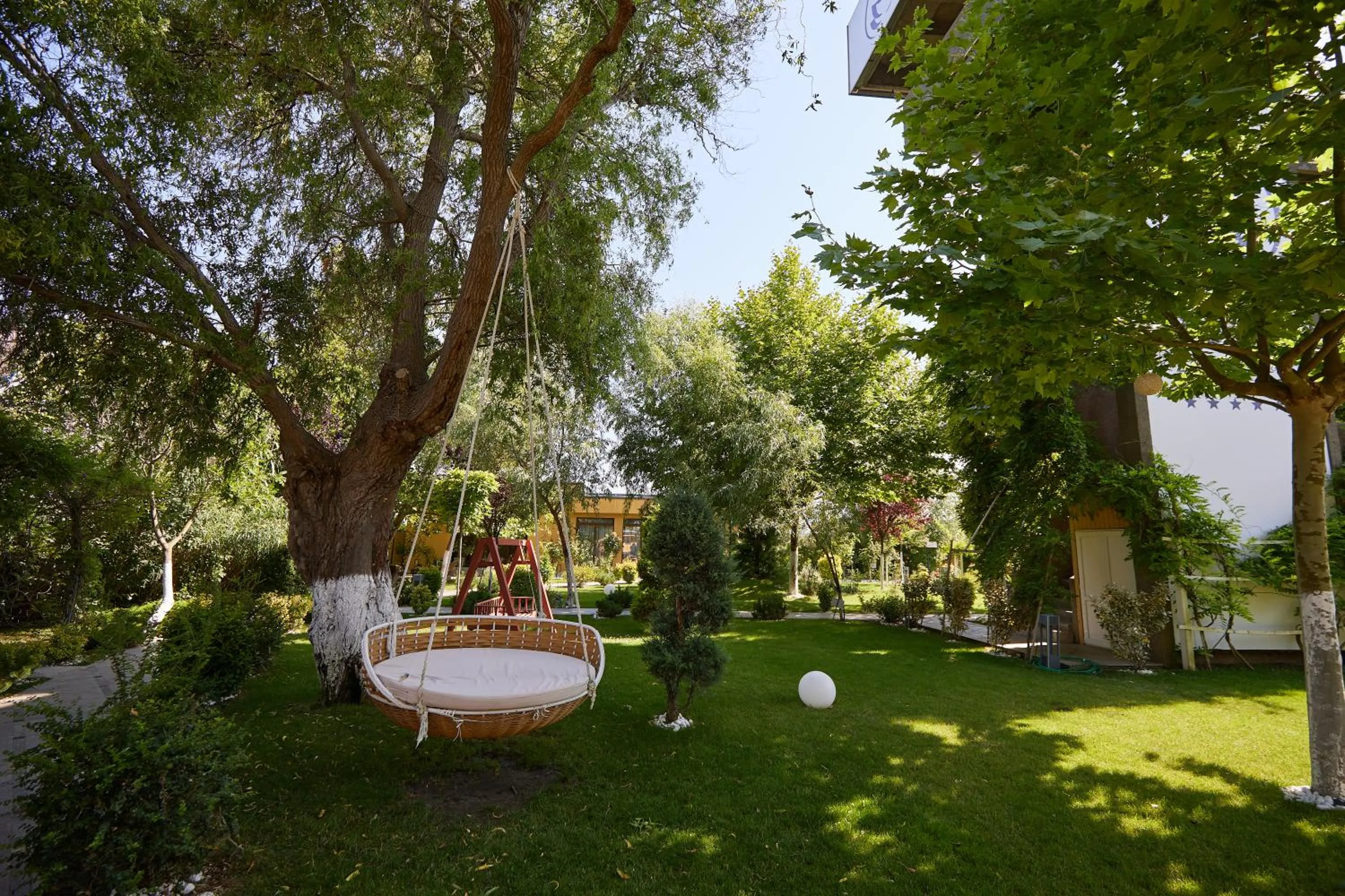 Garden in Lebada Luxury Resort & Spa