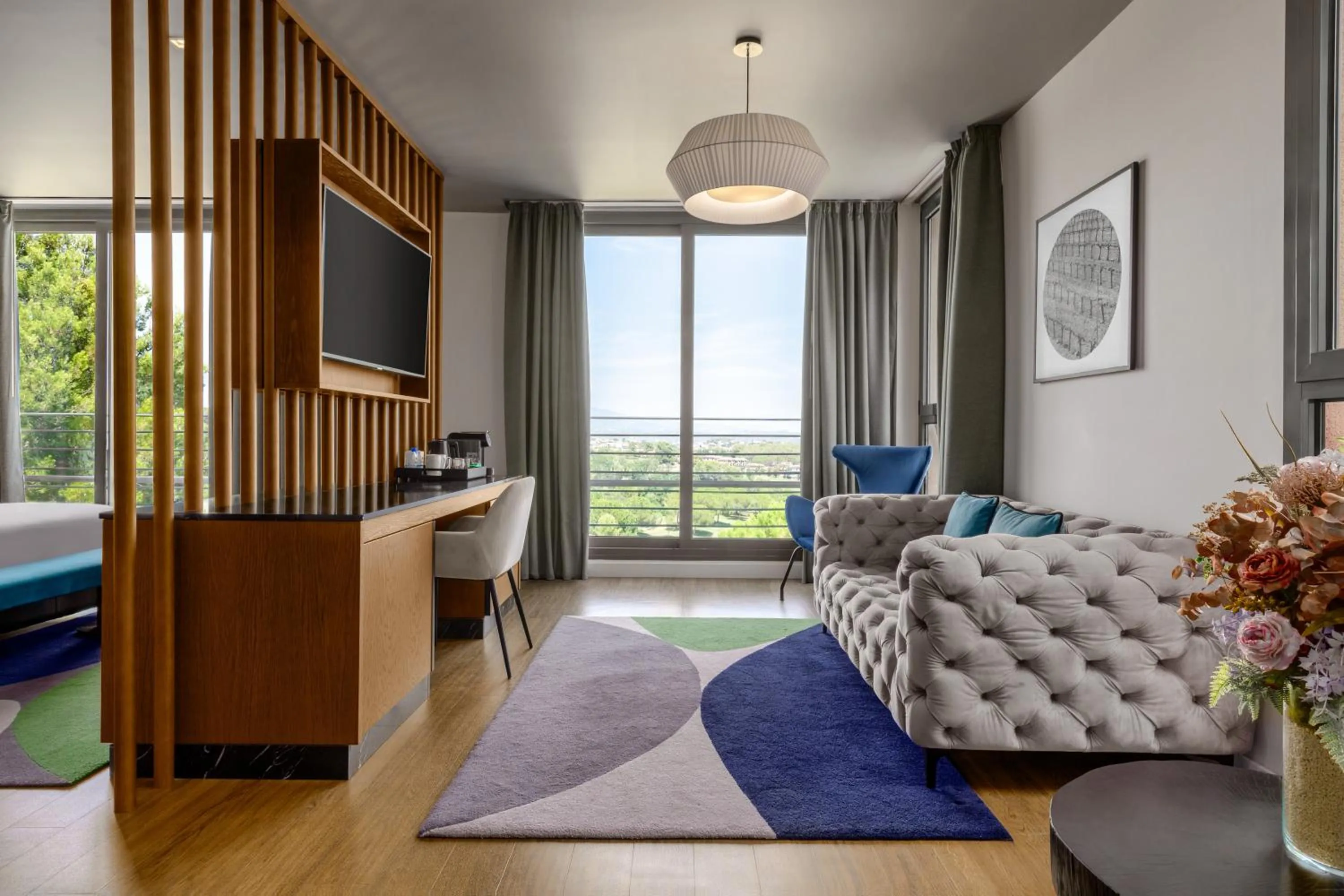 Photo of the whole room in Dolce by Wyndham Barcelona Resort