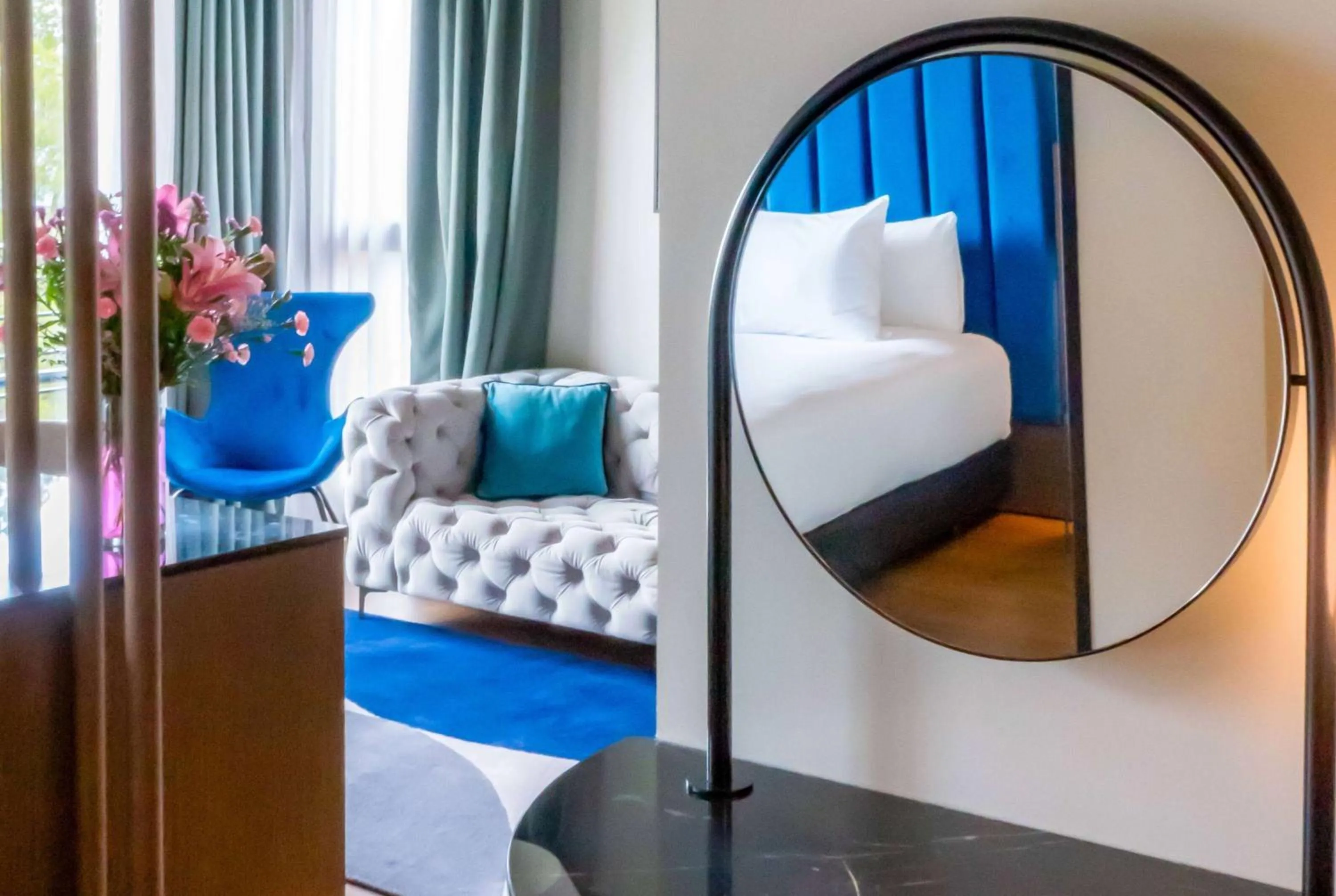 Photo of the whole room, Bed in Dolce by Wyndham Barcelona Resort