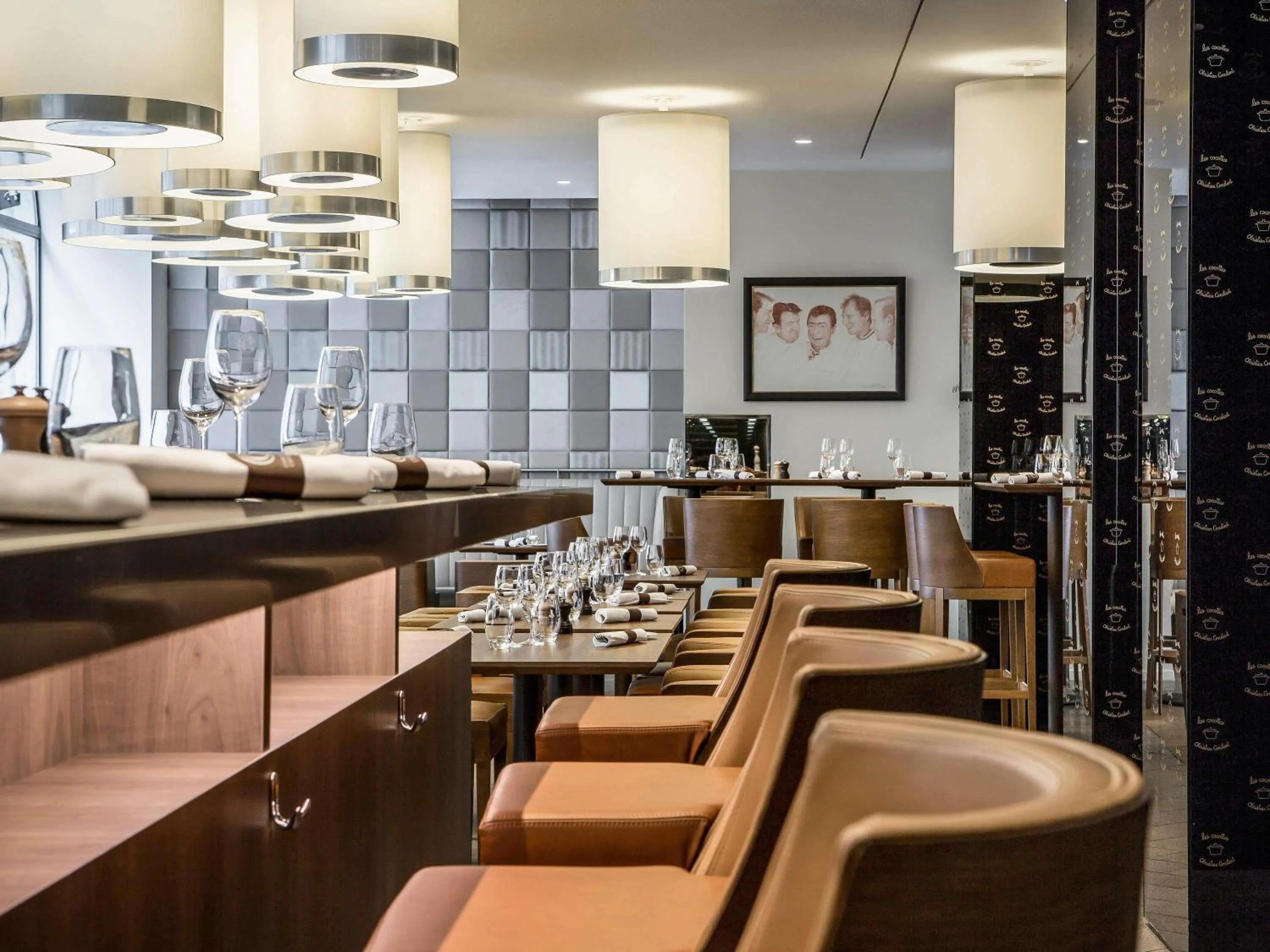 Property building in Sofitel Paris Arc De Triomphe