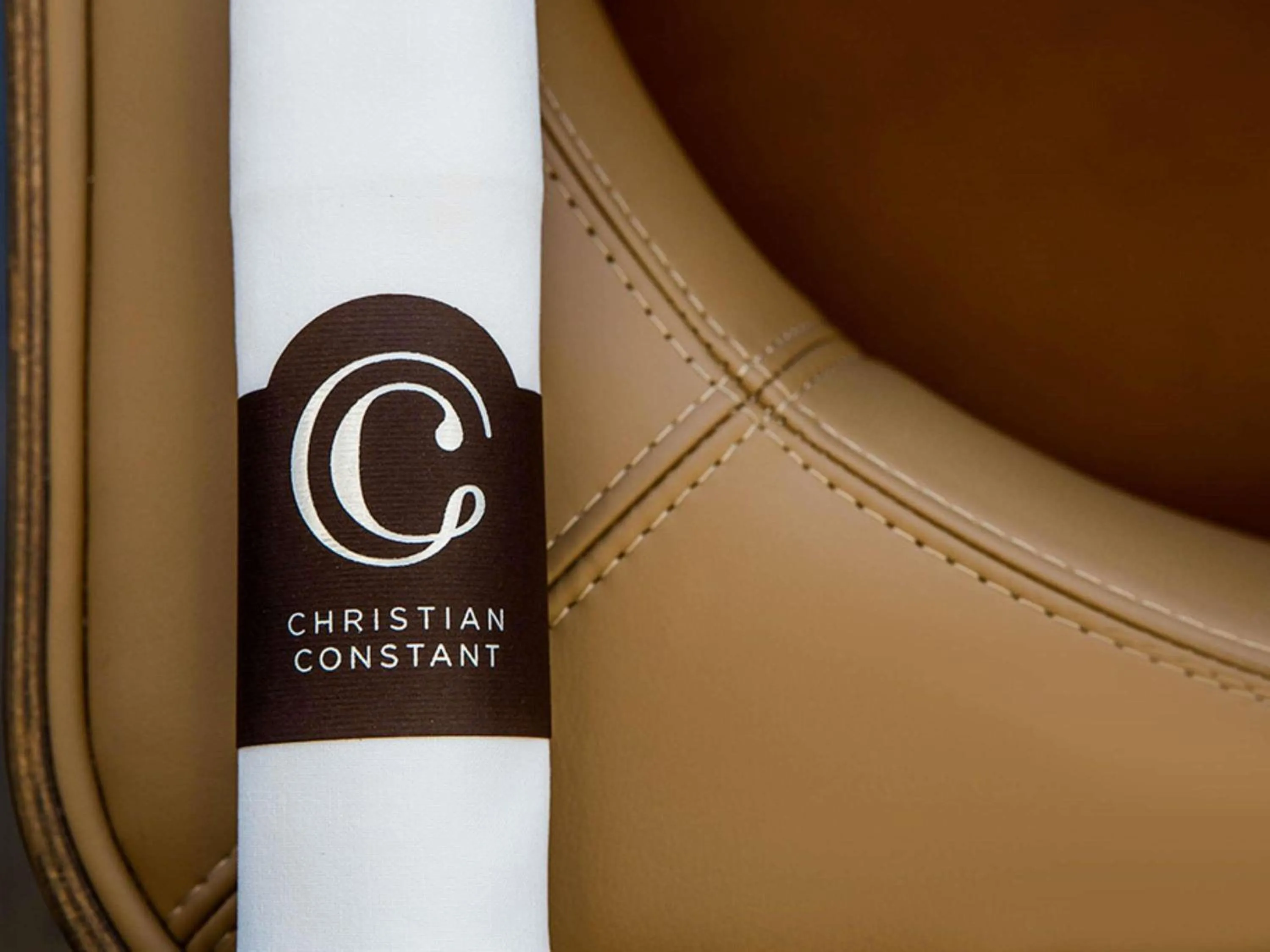 Restaurant/places to eat in Sofitel Paris Arc De Triomphe