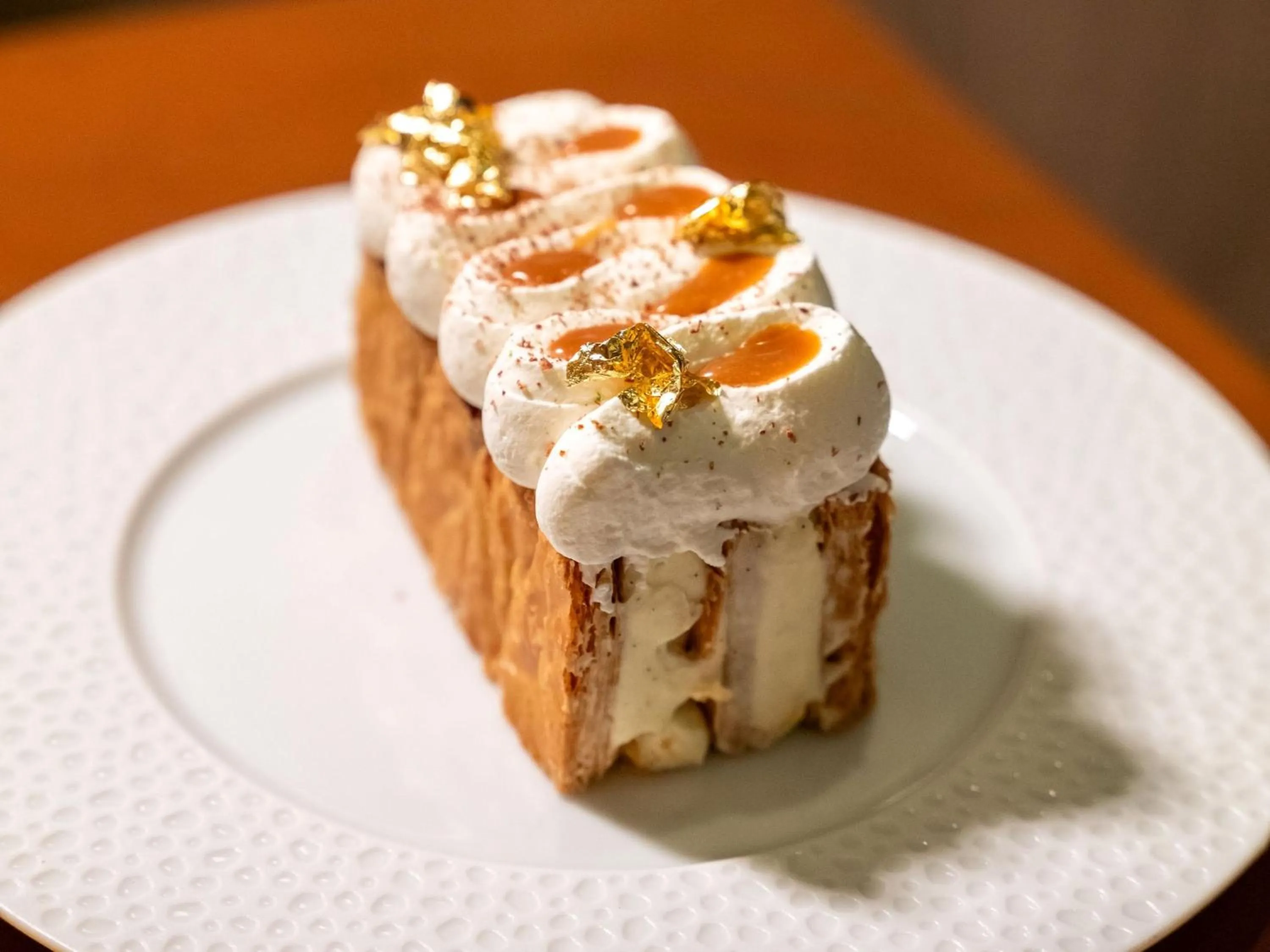 Restaurant/places to eat in Sofitel Paris Arc De Triomphe