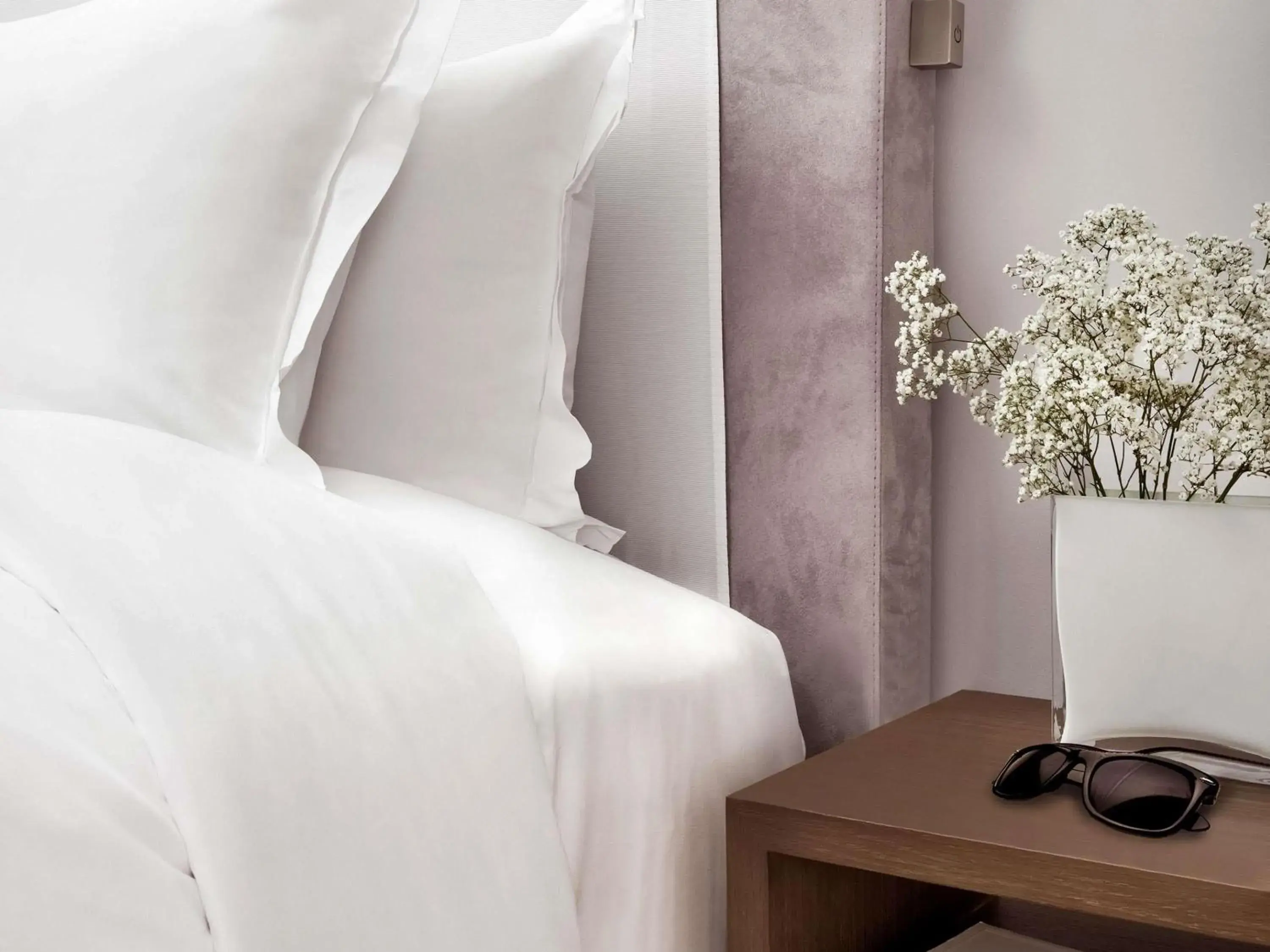 Bedroom, Bed in Sofitel Paris Arc De Triomphe Bedroom, Bed in Sofitel Paris Arc De Triomphe