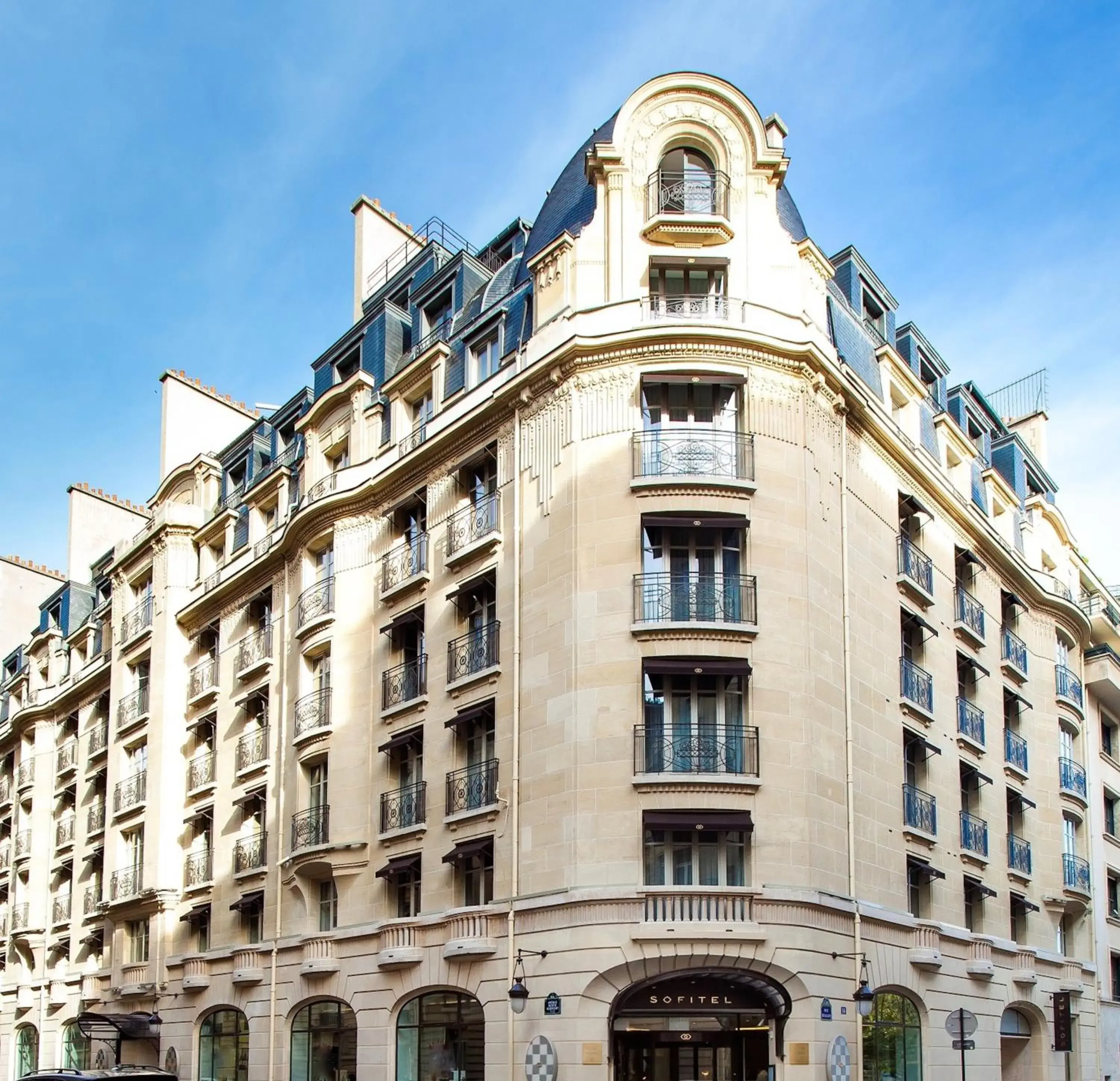 Property building in Sofitel Paris Arc De Triomphe Property building in Sofitel Paris Arc De Triomphe
