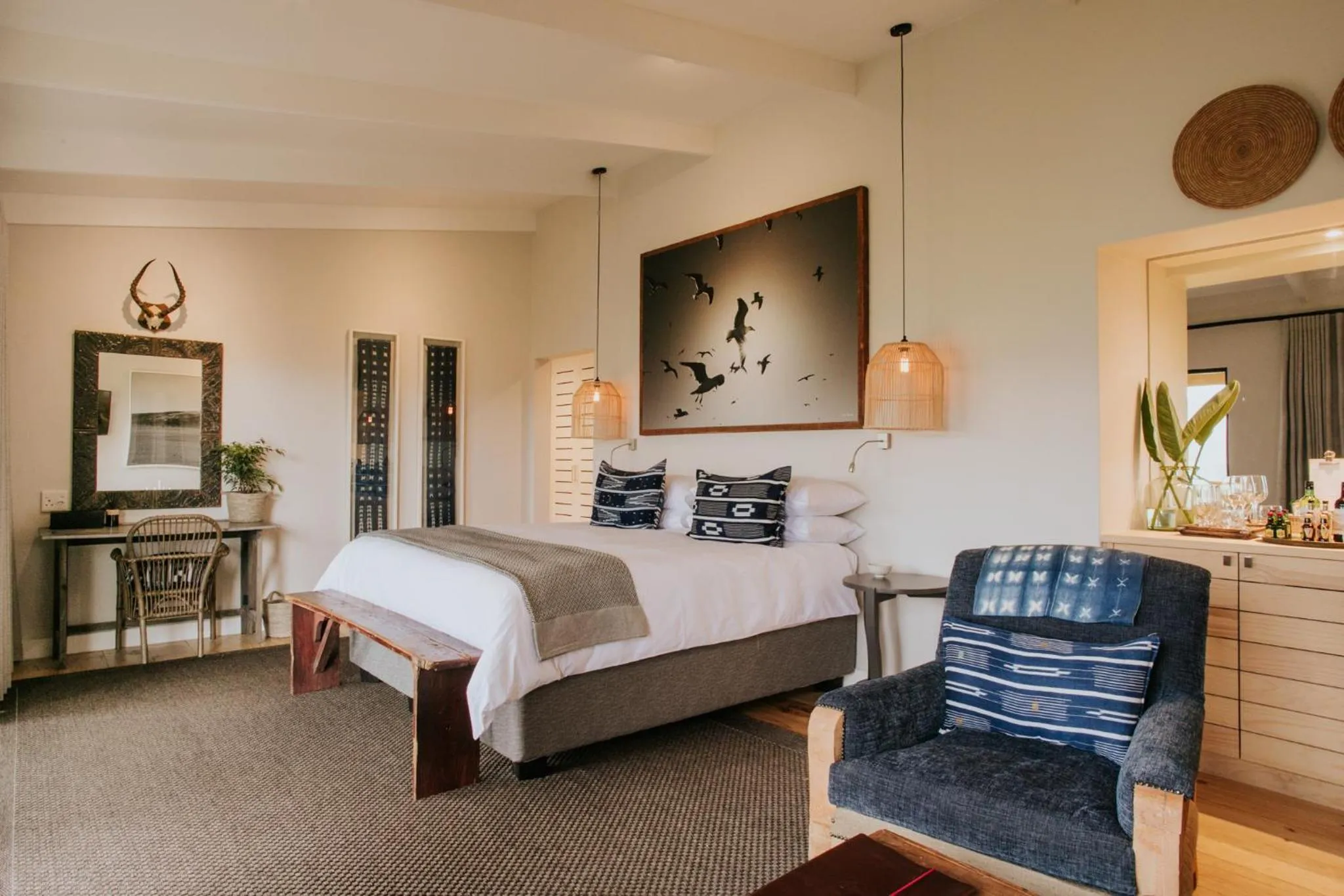 Bed in Emily Moon River Lodge